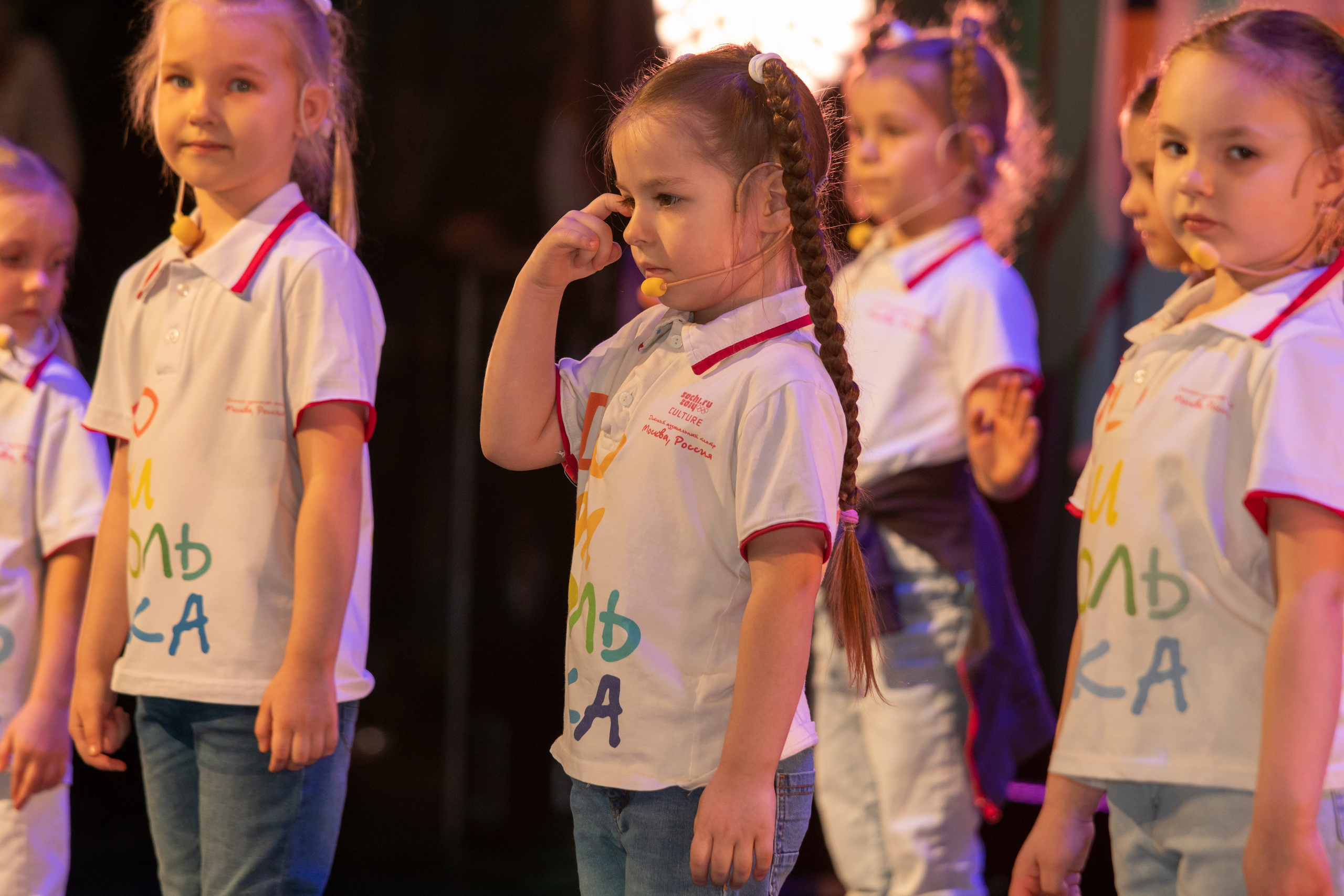 Съёмка концерта для Домисольки, большой концертный зал Космос. «Студия DRONAVT`s» — видеосъёмка и фотография г. Москва