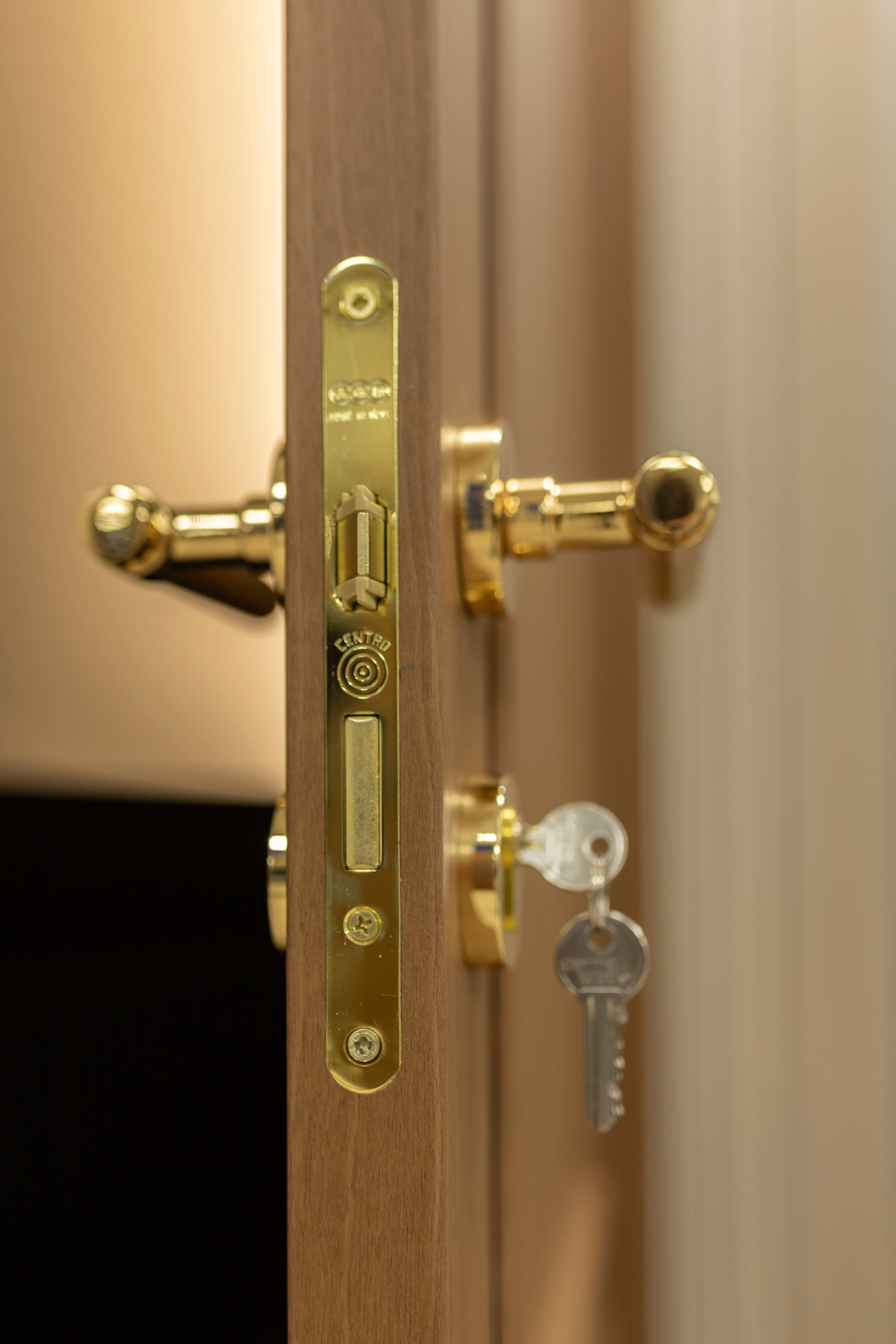 Фотосессия салона дверей. Интерьерный, предметный и контент фотограф в Иркутске Наталья Карпова