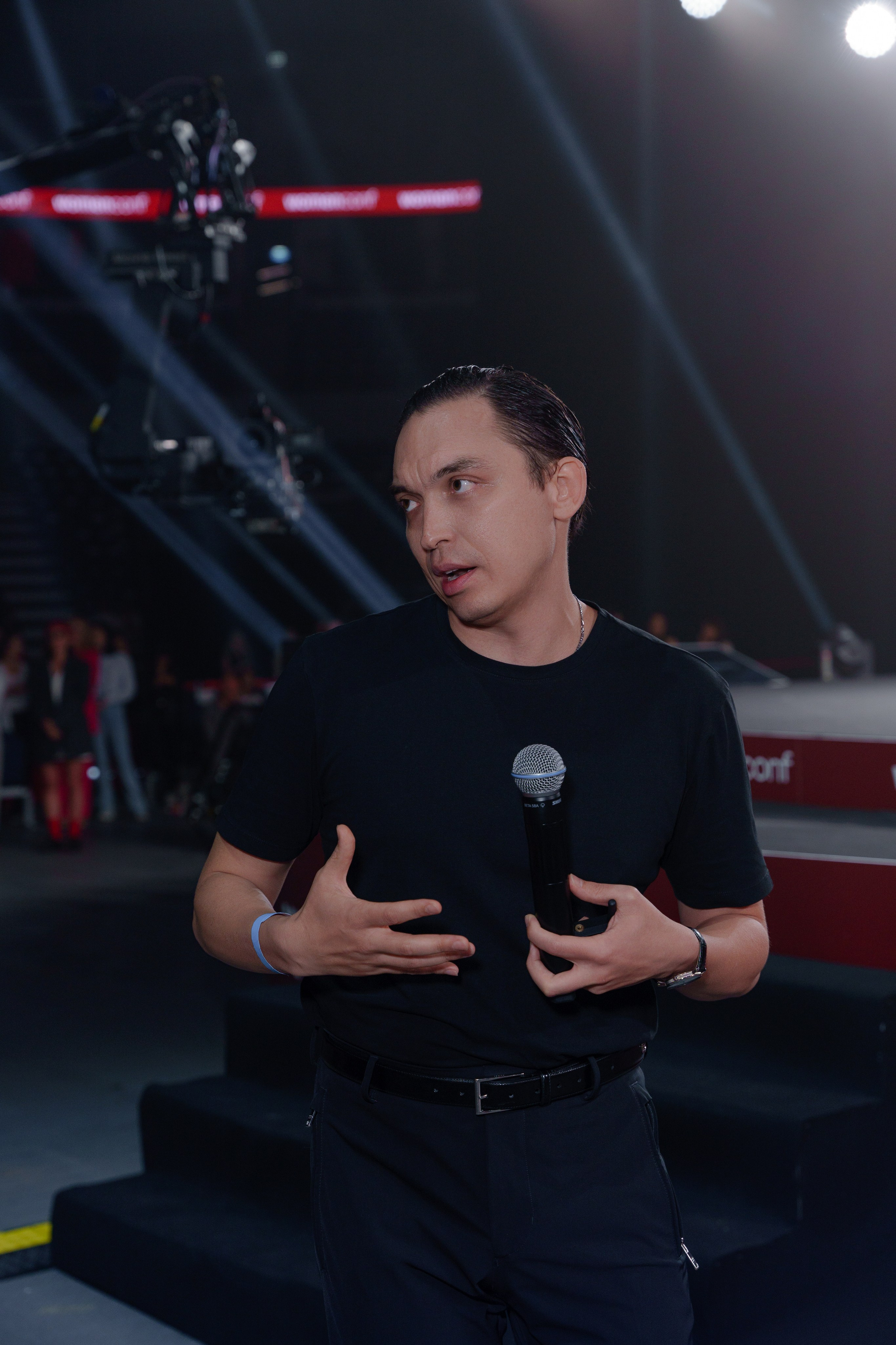 Фотограф на самую масштабную женскую конференцию в России WomenConf. Репортажный фотограф Москва Сергей Дружинин