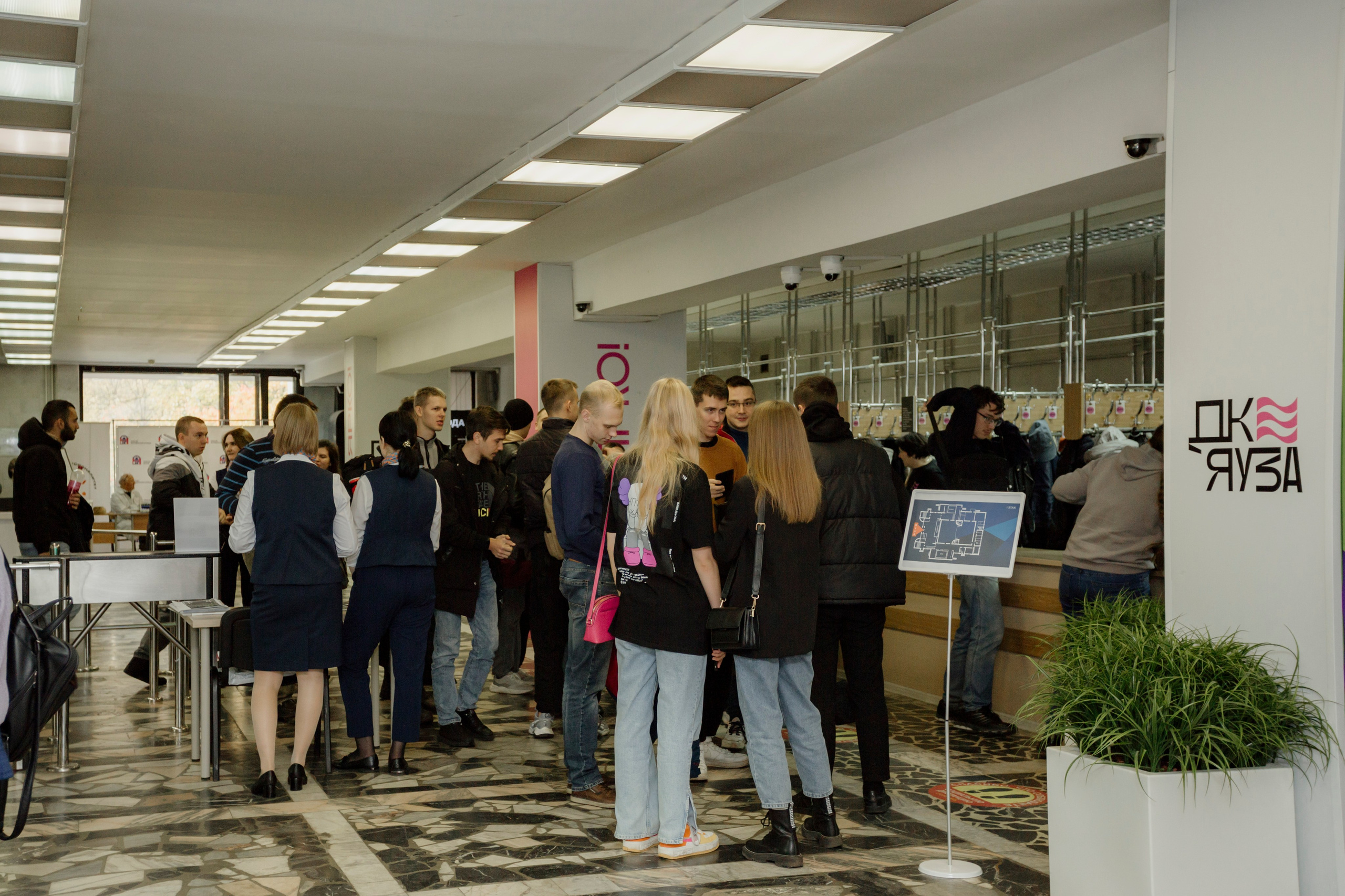 Ярмарка вакансий. Деловая и Бизнес съемка в  Москве Инесса Грушко