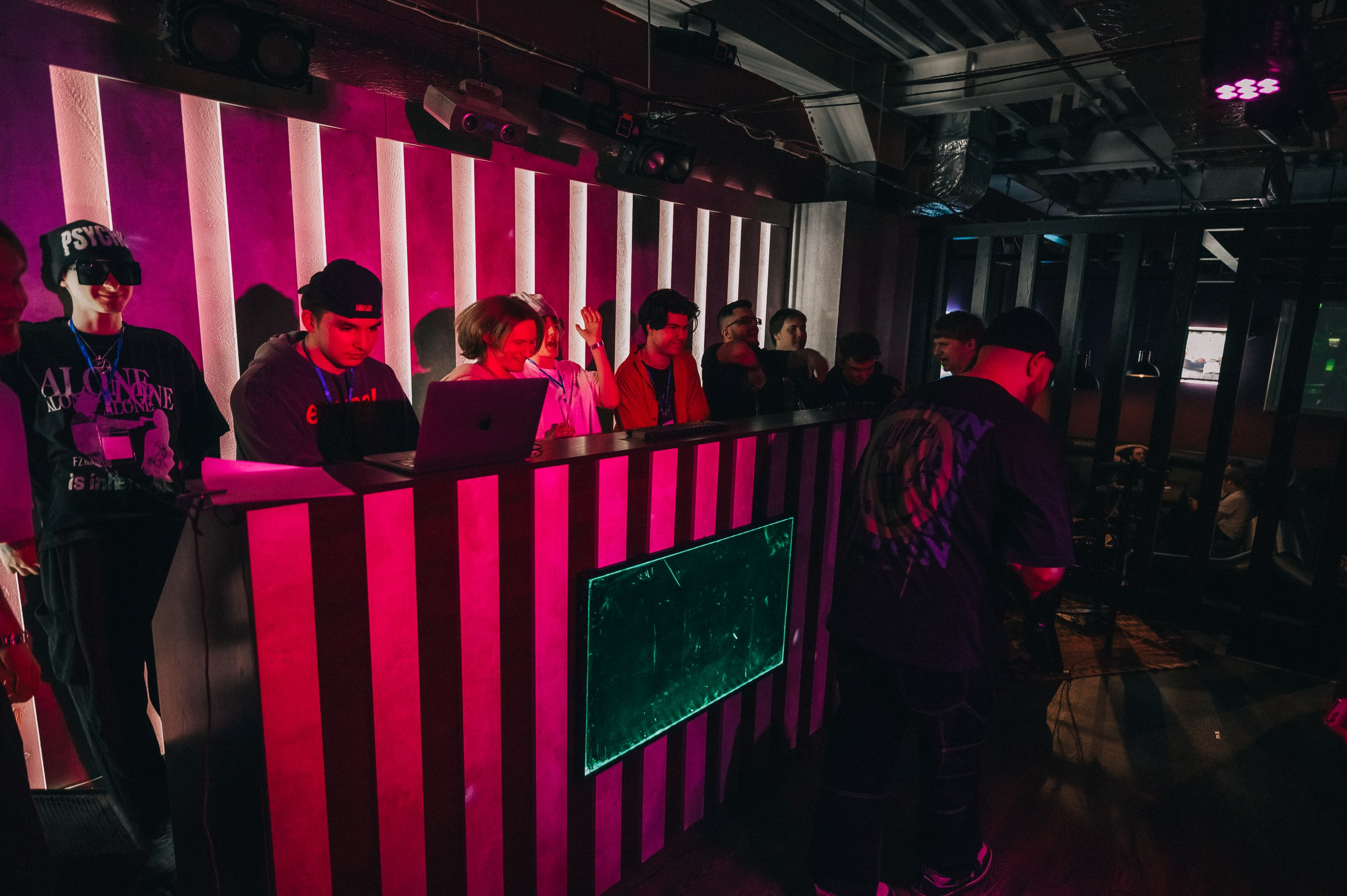 8 MARCH WOMENS DAY PARTY. Фотограф в Кемерово Владислав Шульц