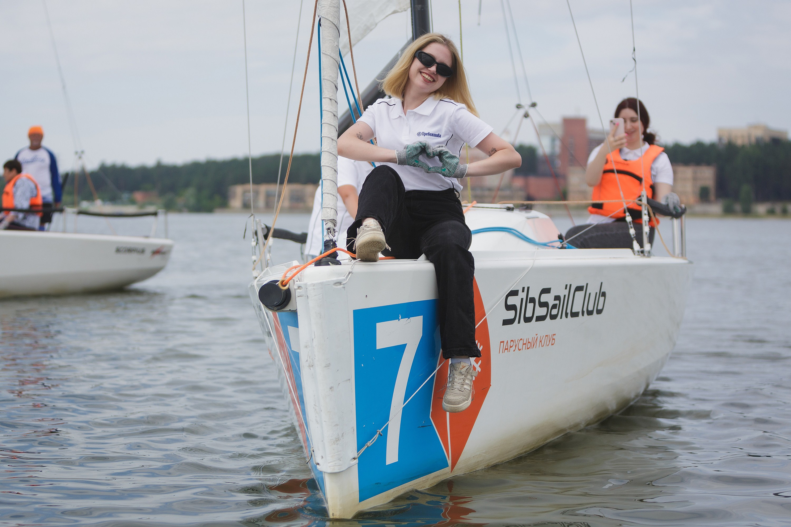 ЯХТИНГ. Roman Photo