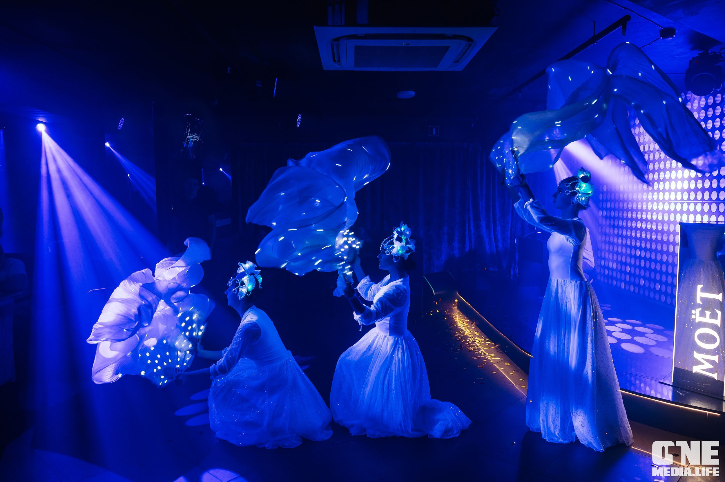 Фоторепортаж из караоке-клуба Эйфория. One Media Life: фоторепортажи, фотоотчеты с мероприятий и заведений