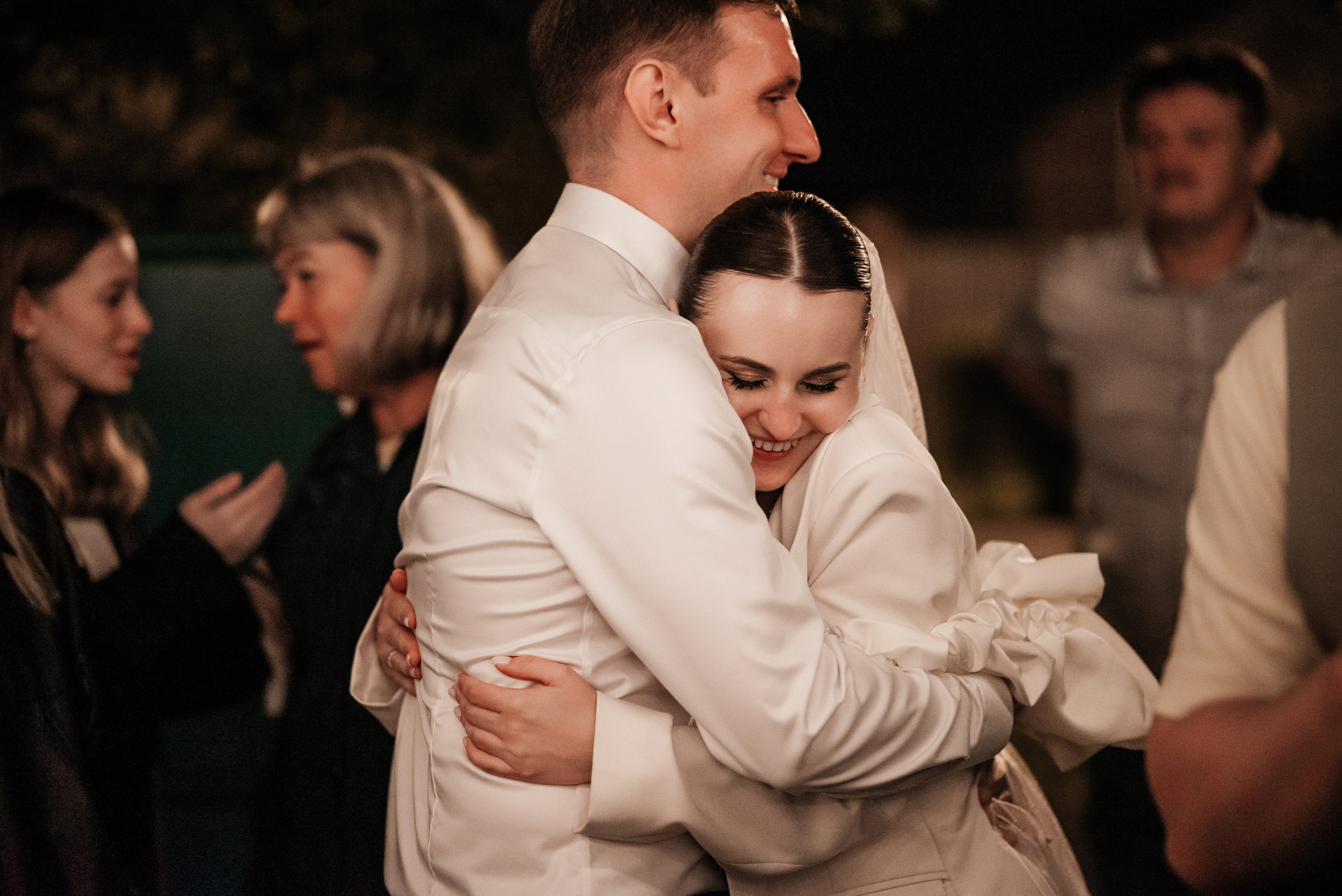 «Свадьба Даши и Артема». Школьный фотограф в Валуйках. Фотосессии для выпускников и изготовление выпускных альбомов в городе Валуйки и в Белгородской области