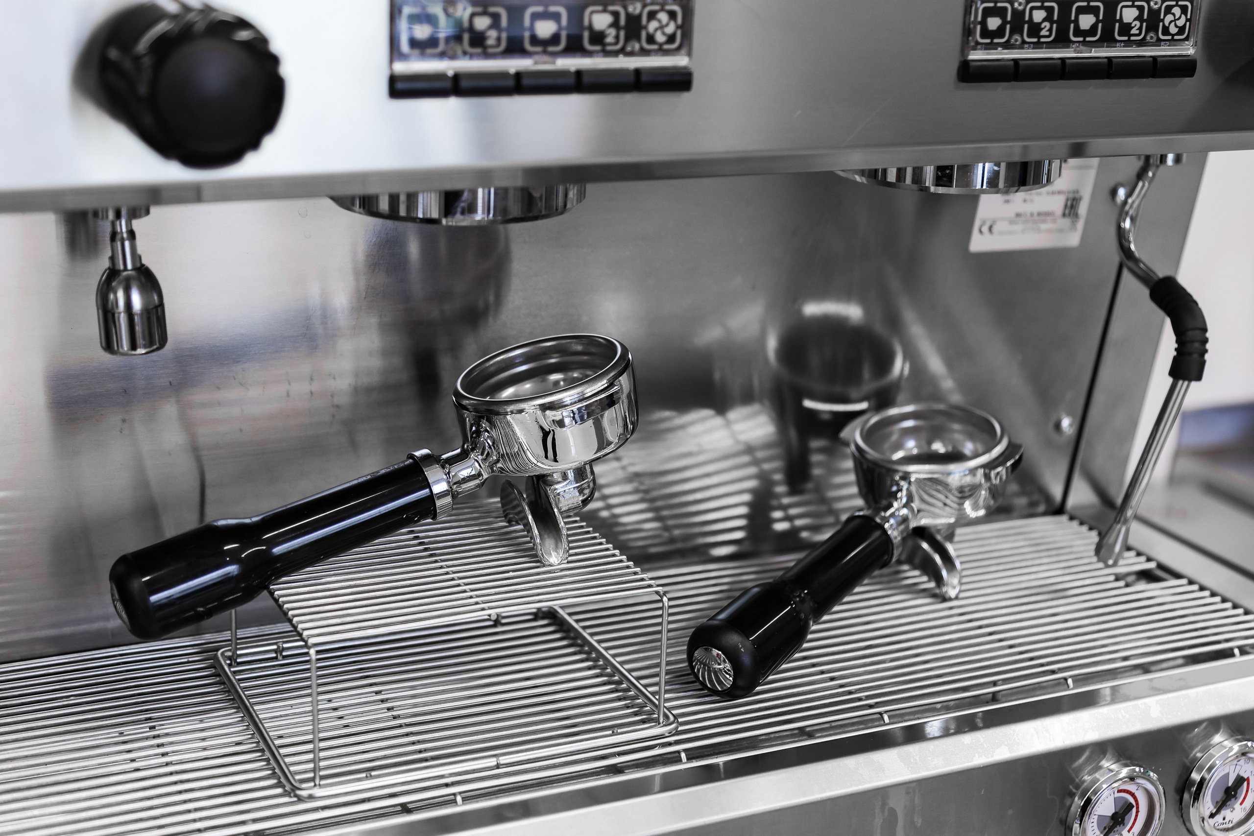 COFFEE MACHINES FOR MARKETPLACE. Mixturecaptures