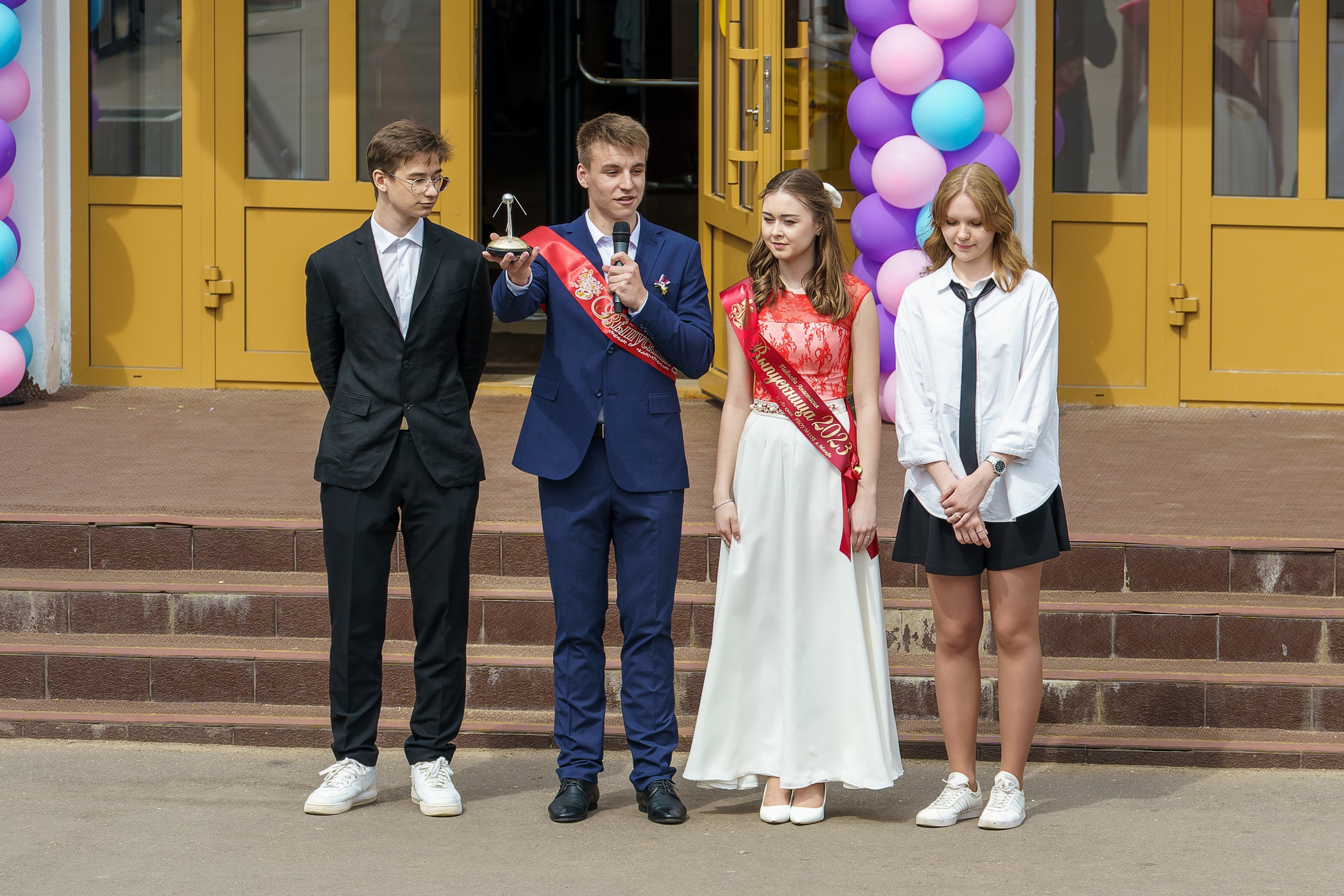 Фотосъёмка последний звонок, выпускной, бал. «Студия DRONAVT`s» — видеосъёмка и фотография г. Москва