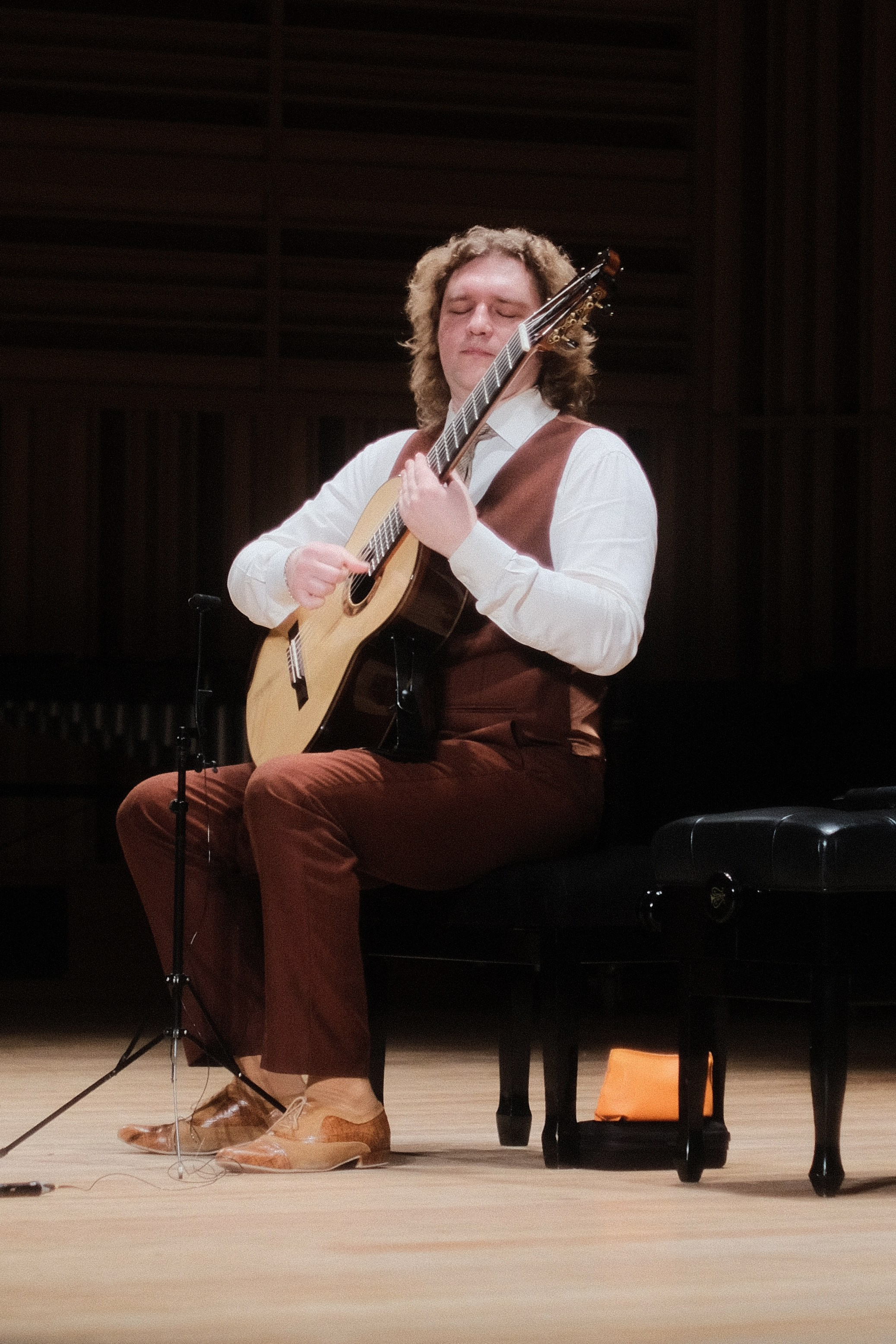 Гитарный концерт Романа Зорькина. Goncharov Tim