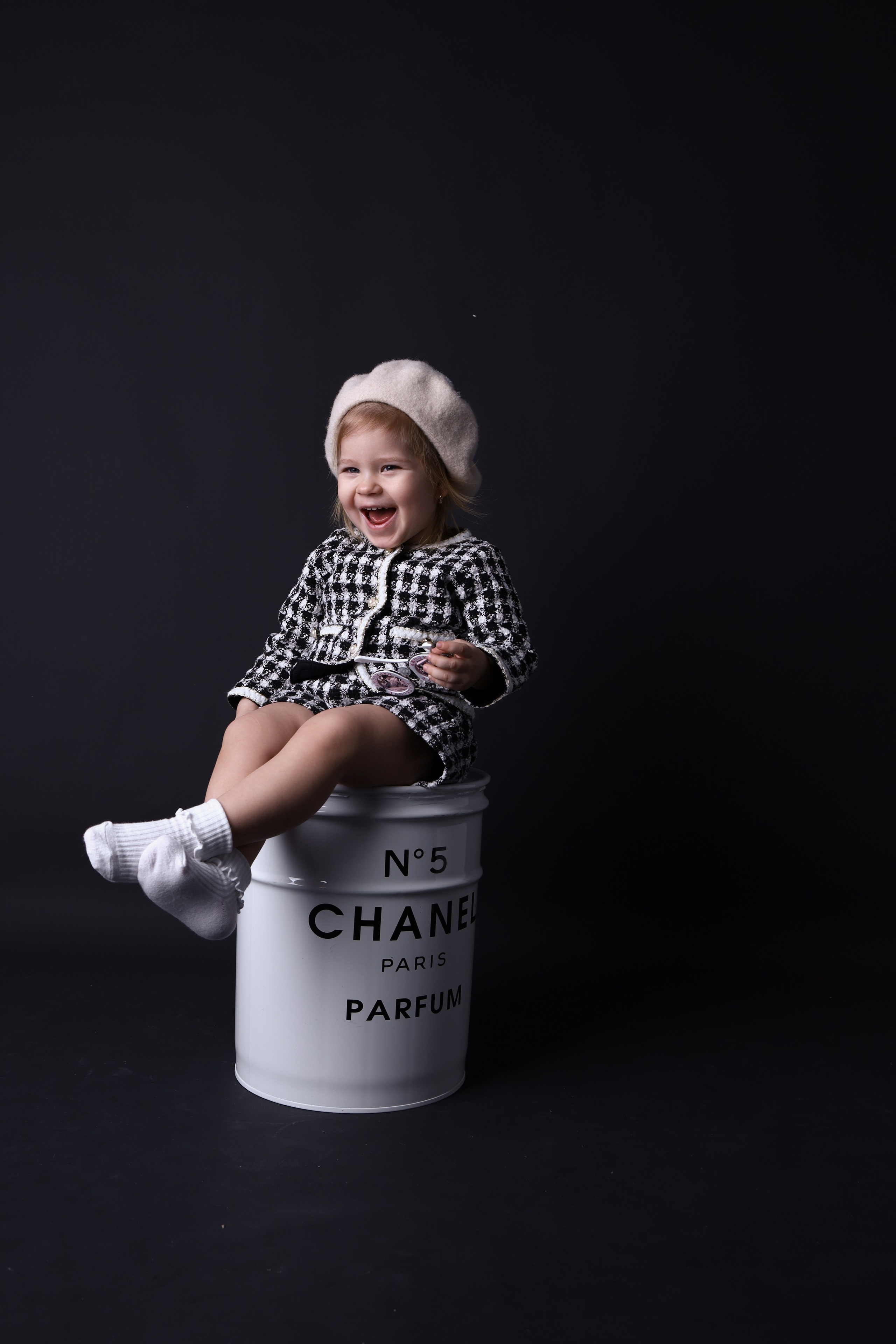 Шанель. Фотограф новорожденных и детский фотограф в Новосибирске