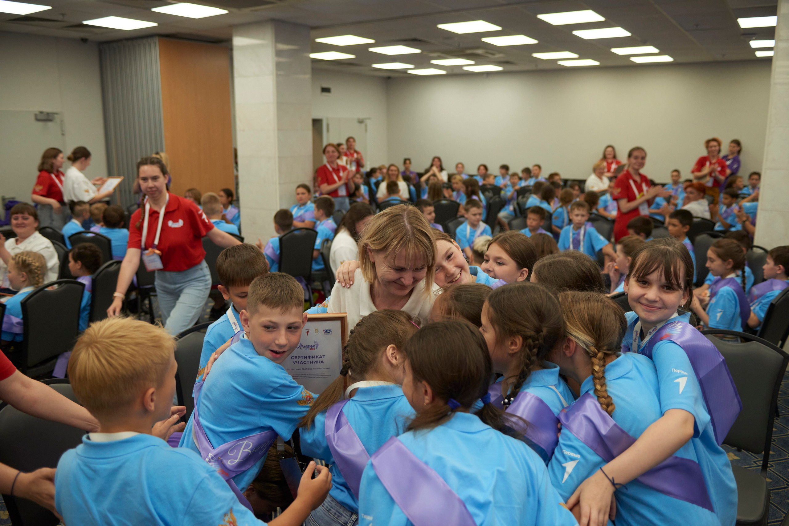 Орлята России 2024. Репортажный фотограф в Москве и Санкт-Петербурге — Профессиональная съёмка мероприятий | Данила Золкин