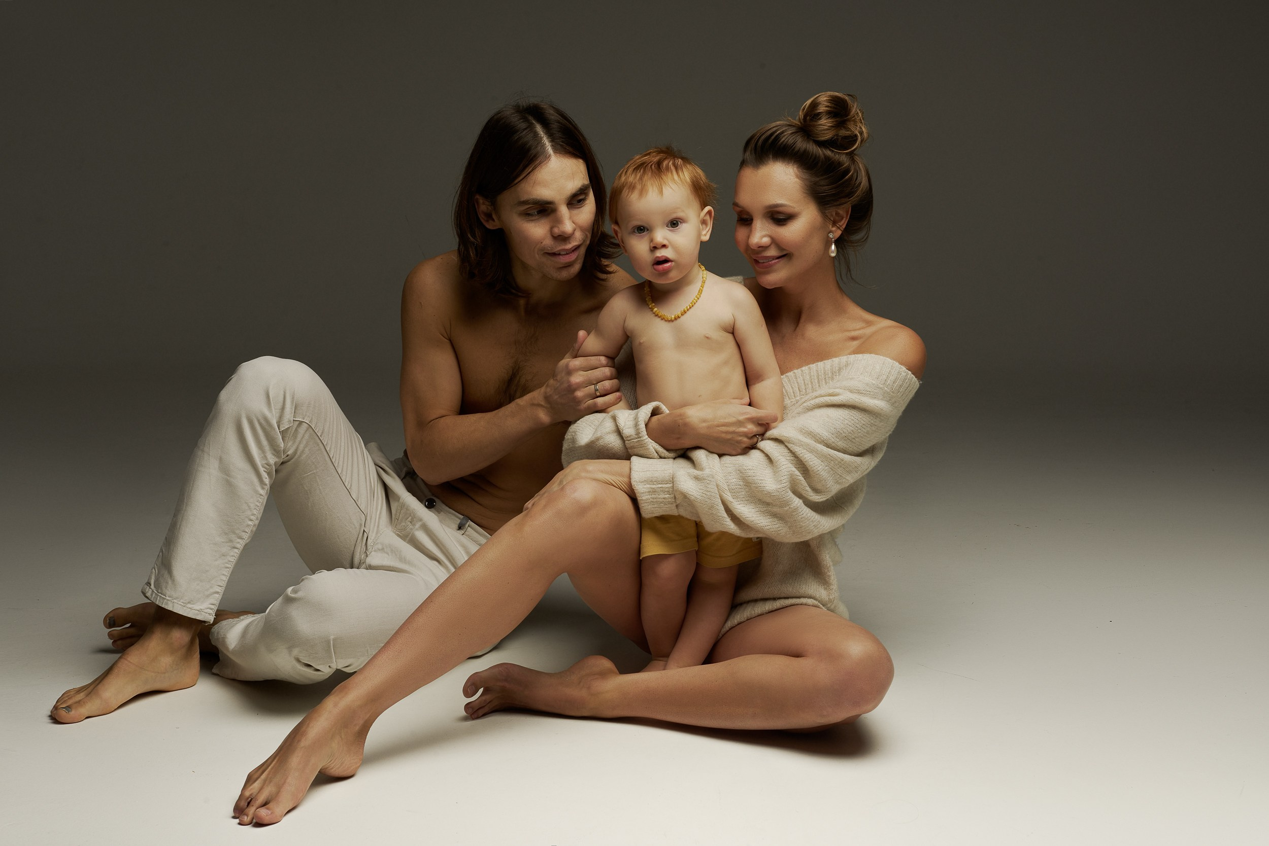 Anna&Gleb&Gordey. Фотограф для людей и их брендов