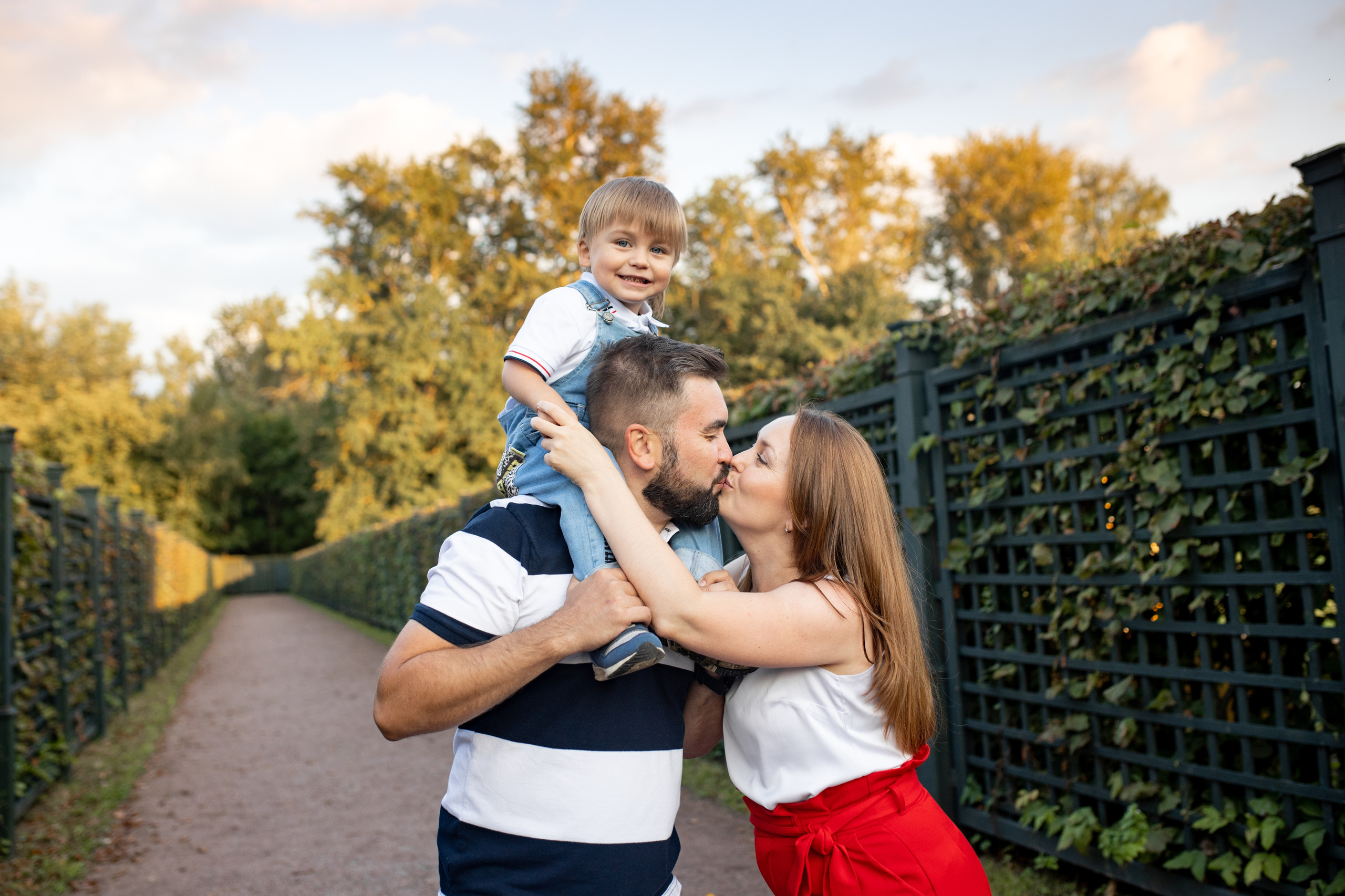 Семейная фотосессия в Кусково. Фотограф в Железнодорожном и Балашихе