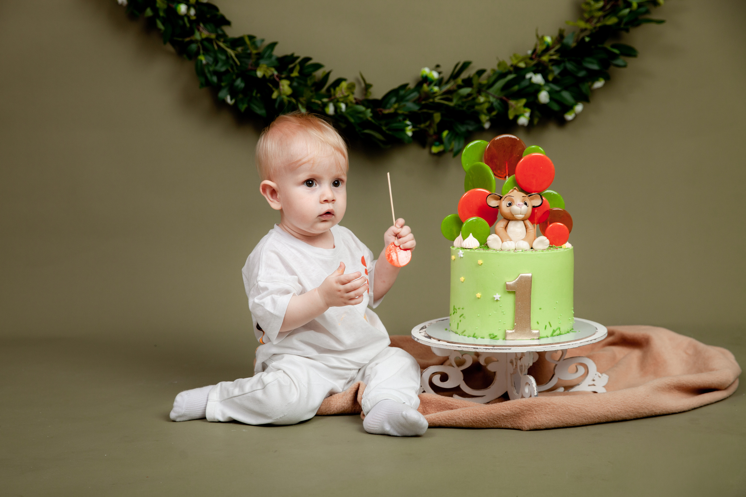 Фотосессия на годик Андраника. Фотограф в Железнодорожном и Балашихе