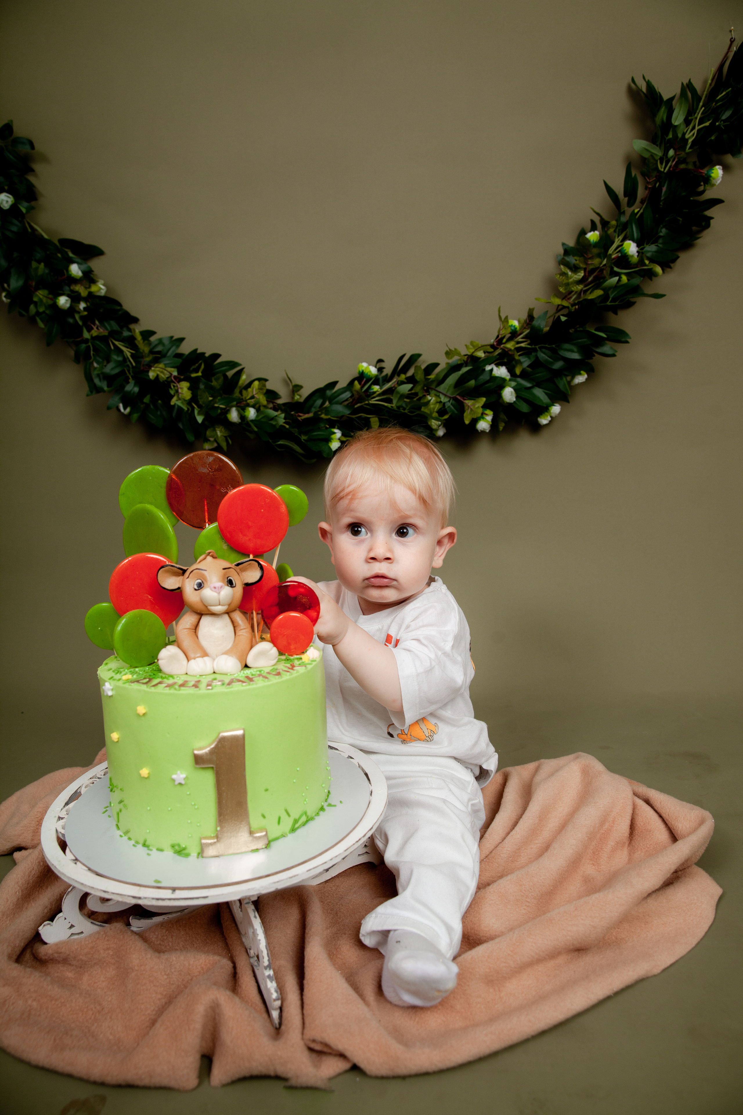 Фотосессия на годик Андраника. Фотограф в Железнодорожном и Балашихе