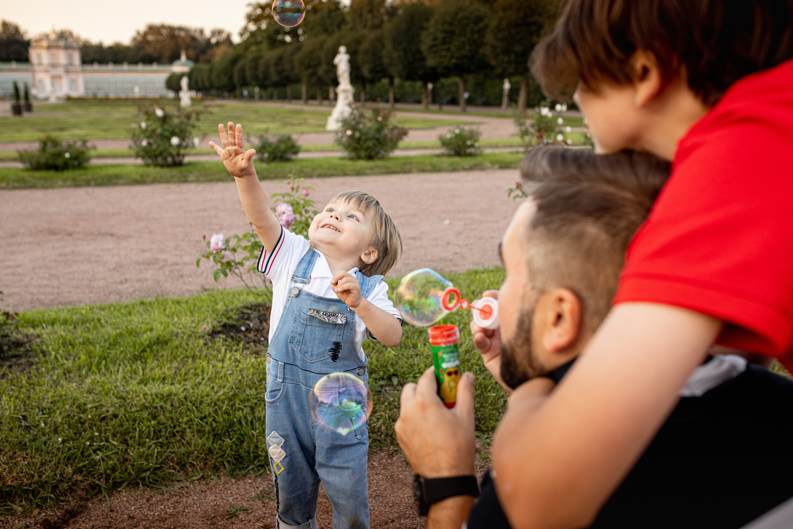 Семейная фотосессия в Кусково. Фотограф в Железнодорожном и Балашихе