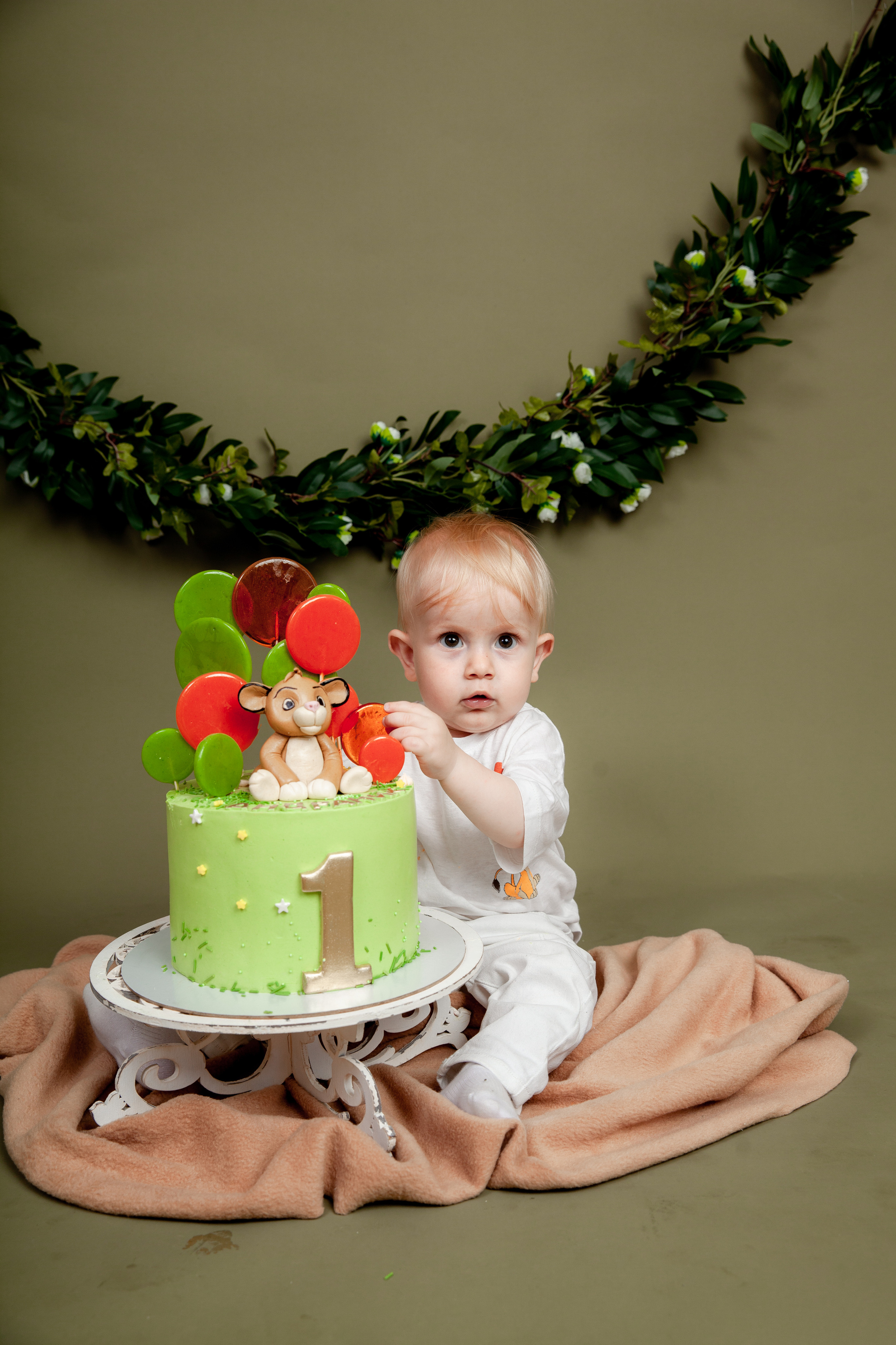 Фотосессия на годик Андраника. Фотограф в Железнодорожном и Балашихе