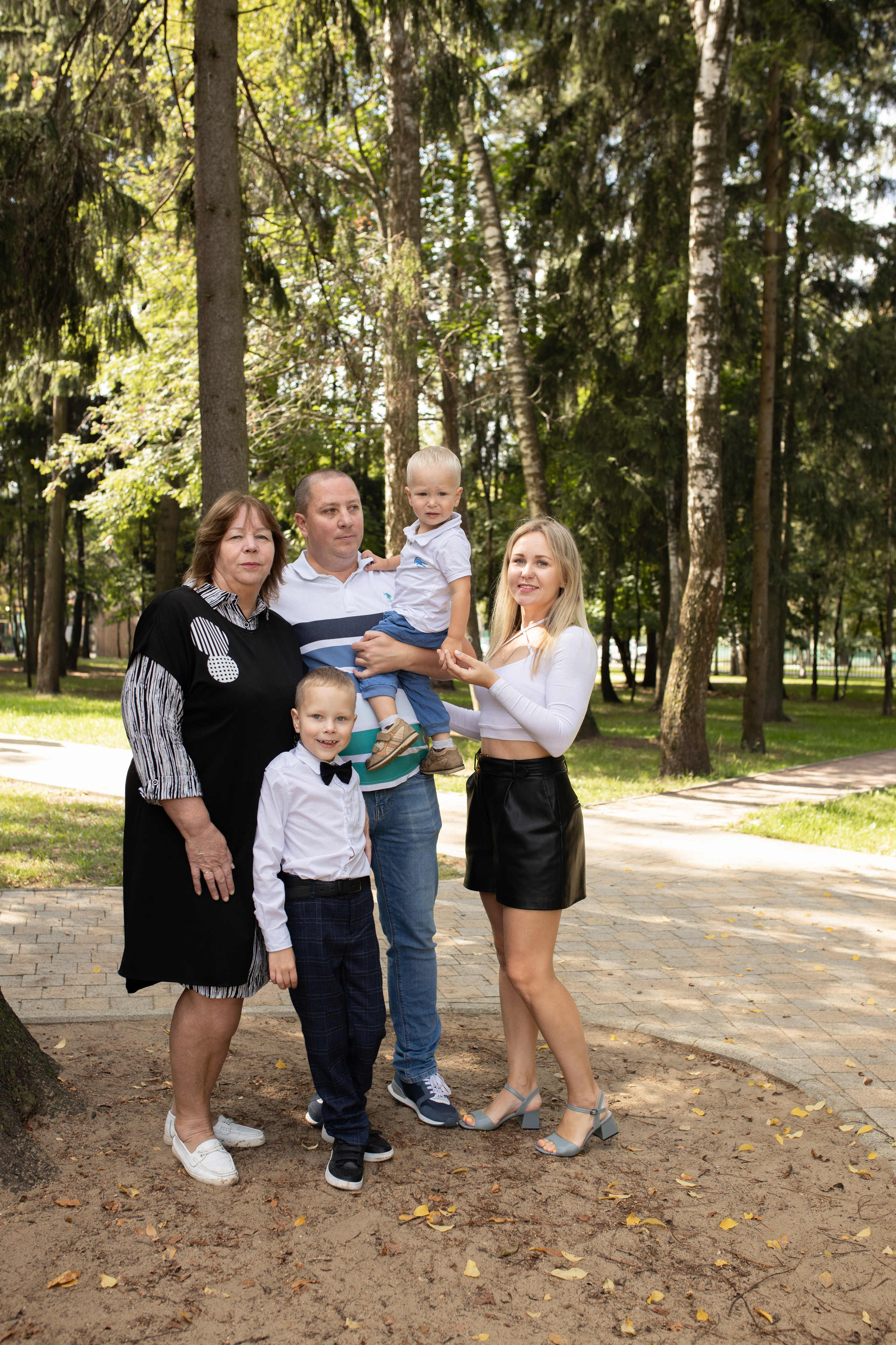 Семейная фотосессия в парке для Оли. Фотограф в Железнодорожном и Балашихе