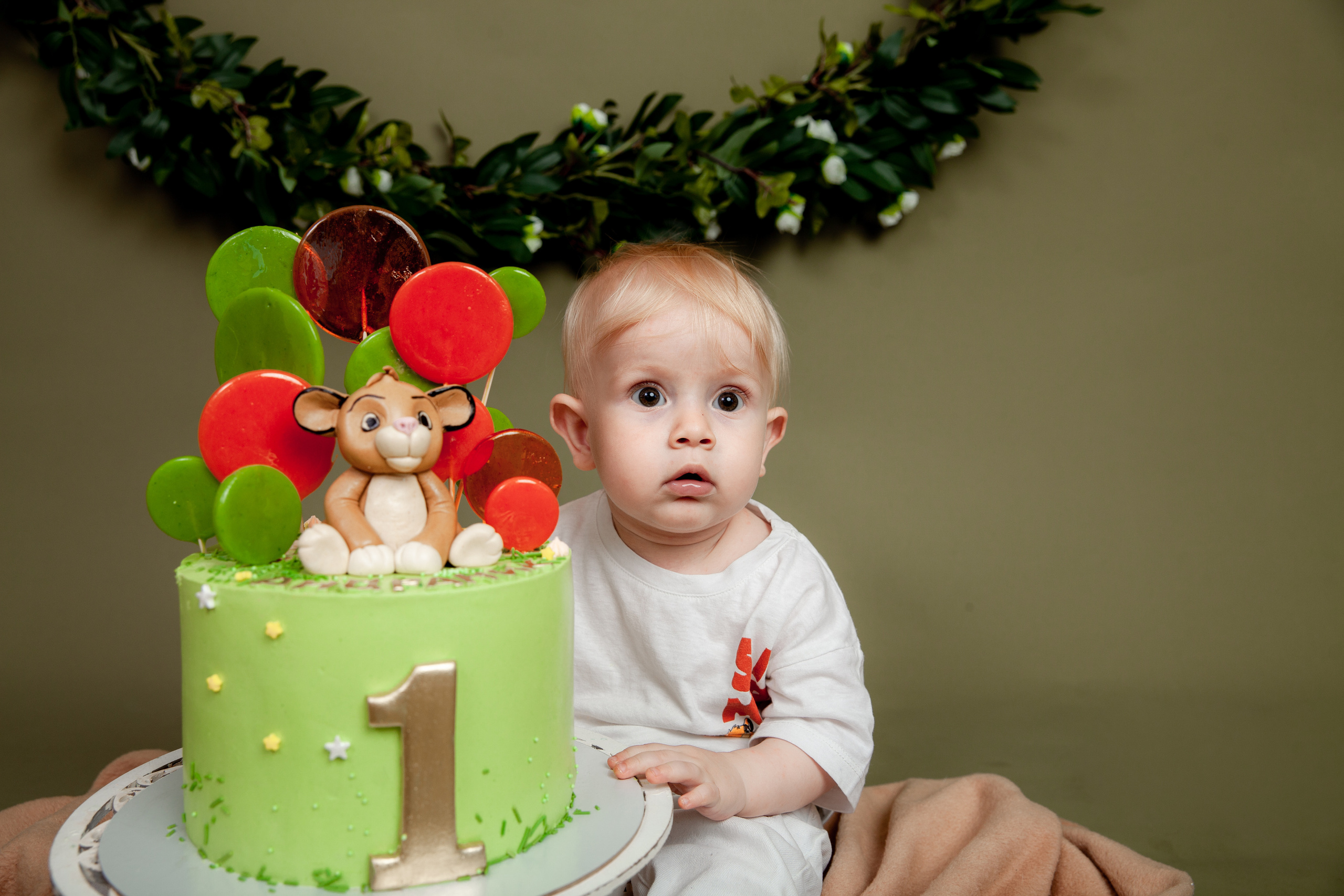 Фотосессия на годик Андраника. Фотограф в Железнодорожном и Балашихе