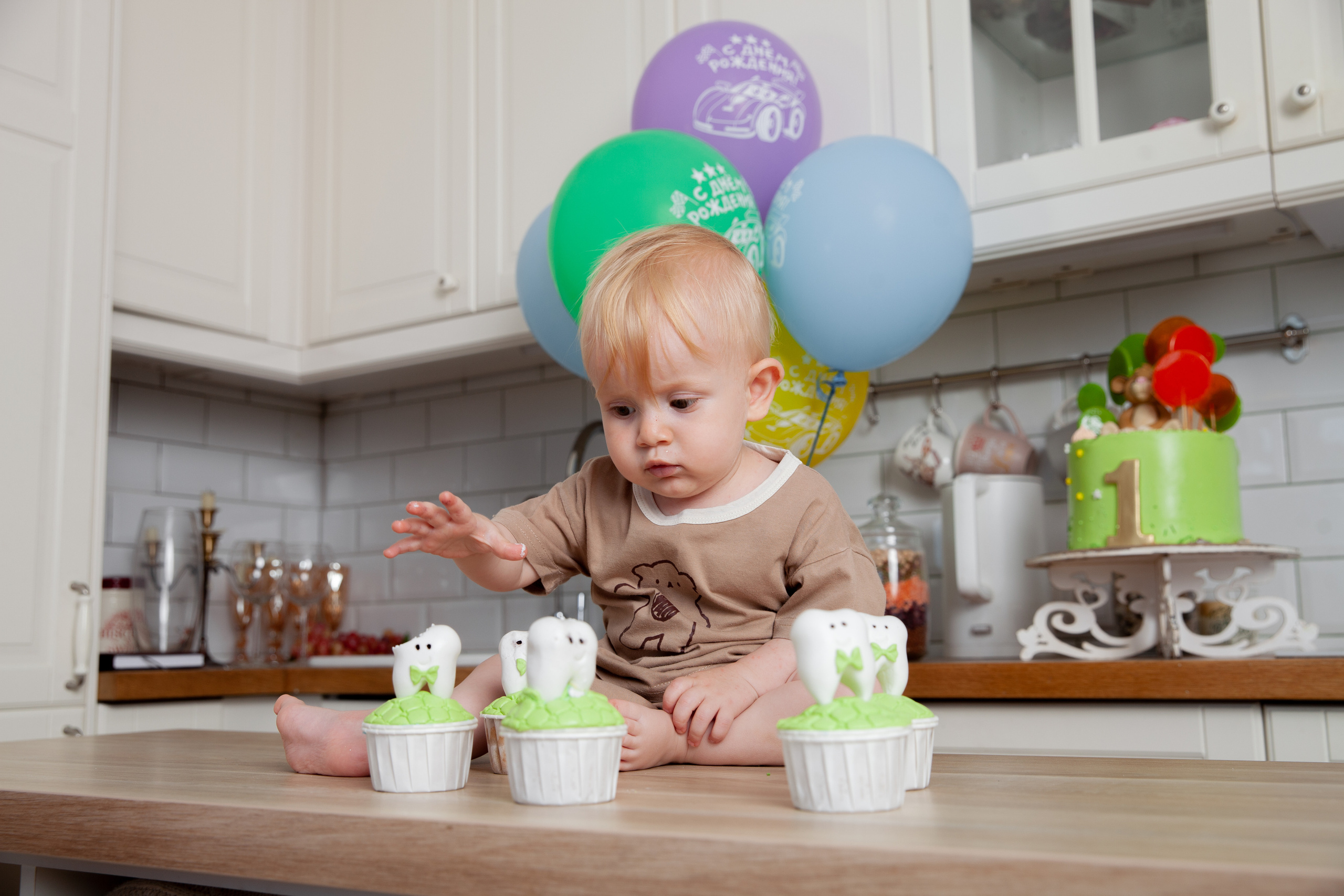 Фотосессия на годик Андраника. Фотограф в Железнодорожном и Балашихе