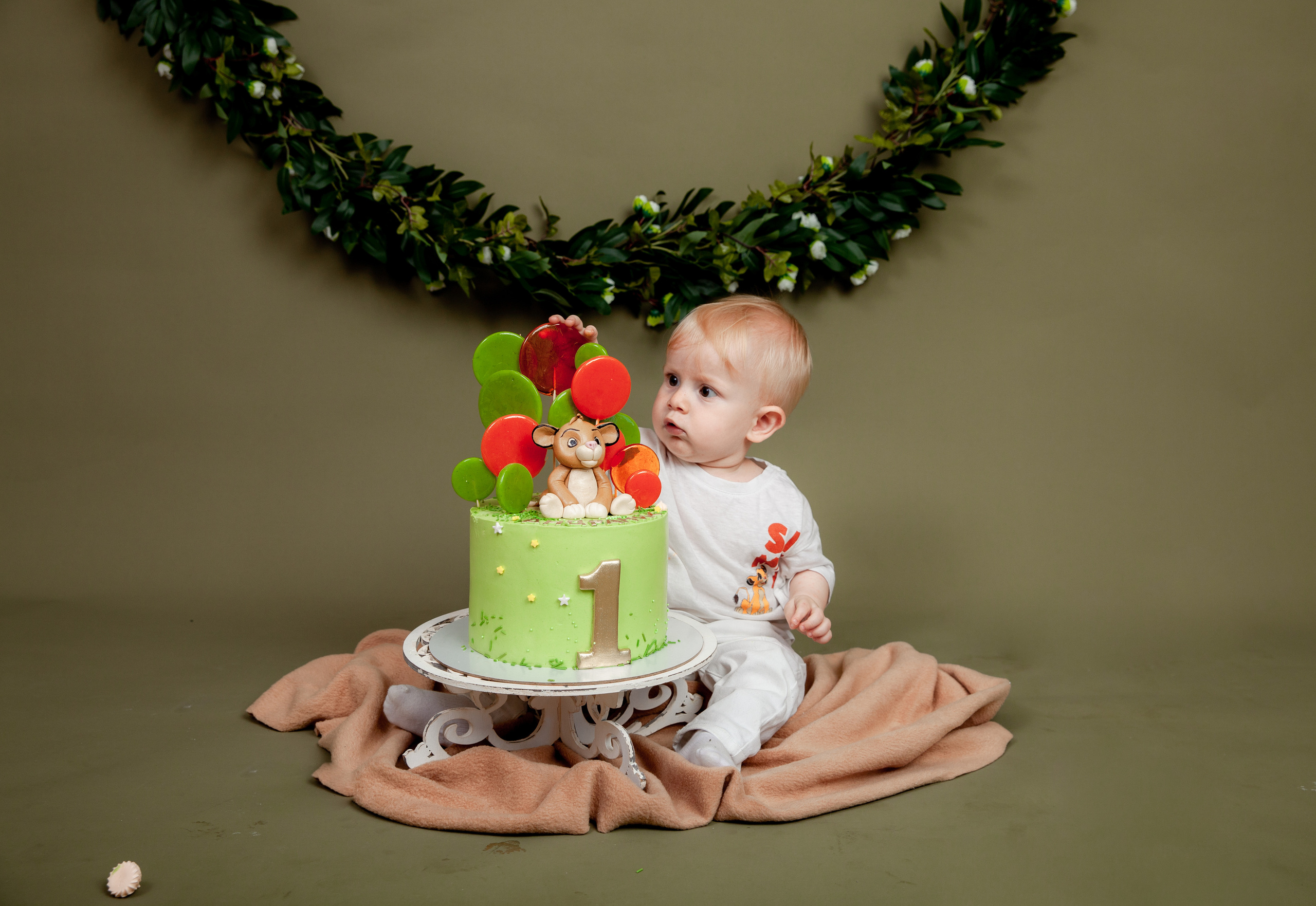 Фотосессия на годик Андраника. Фотограф в Железнодорожном и Балашихе