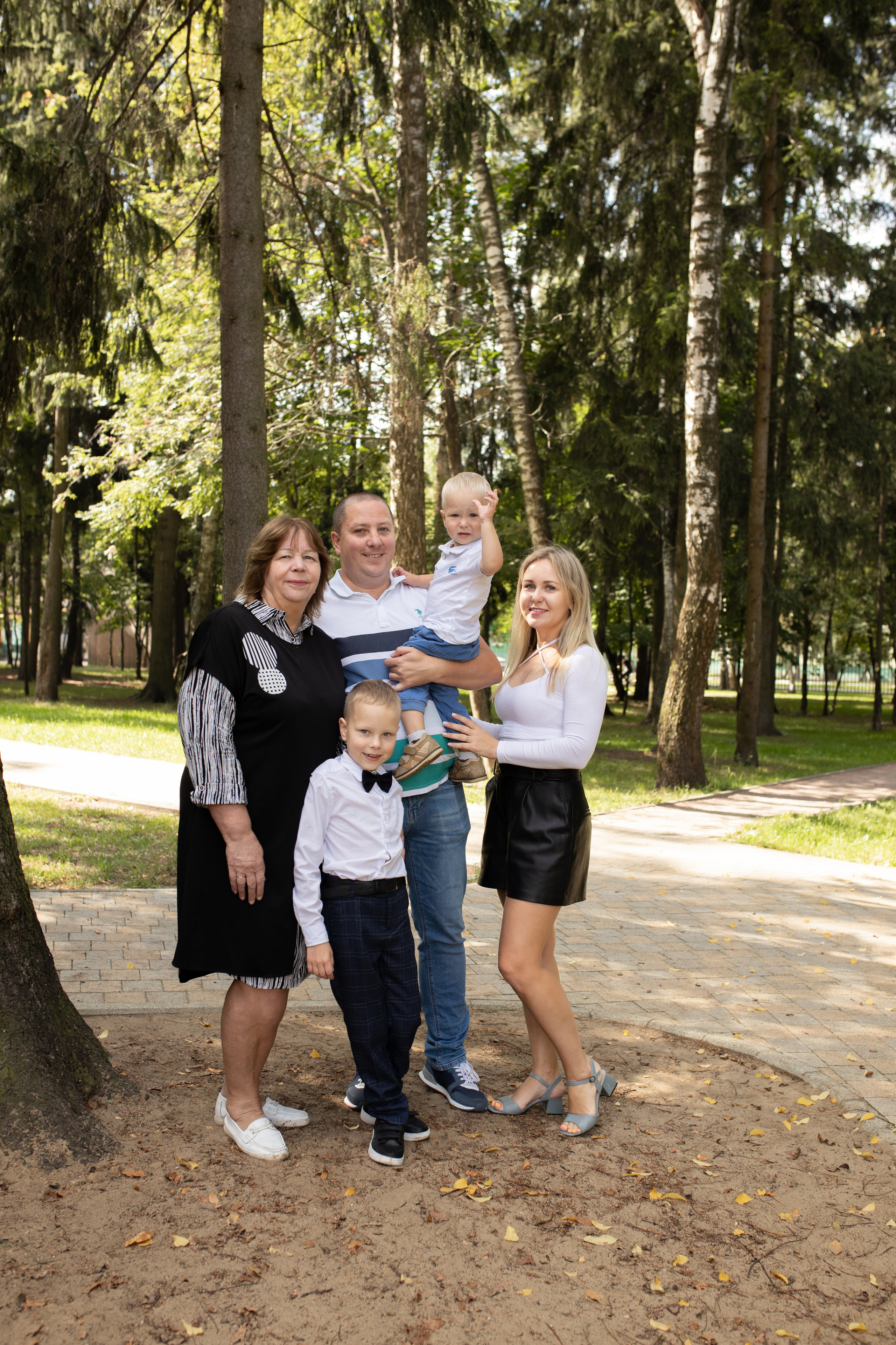 Семейная фотосессия в парке для Оли. Фотограф в Железнодорожном и Балашихе