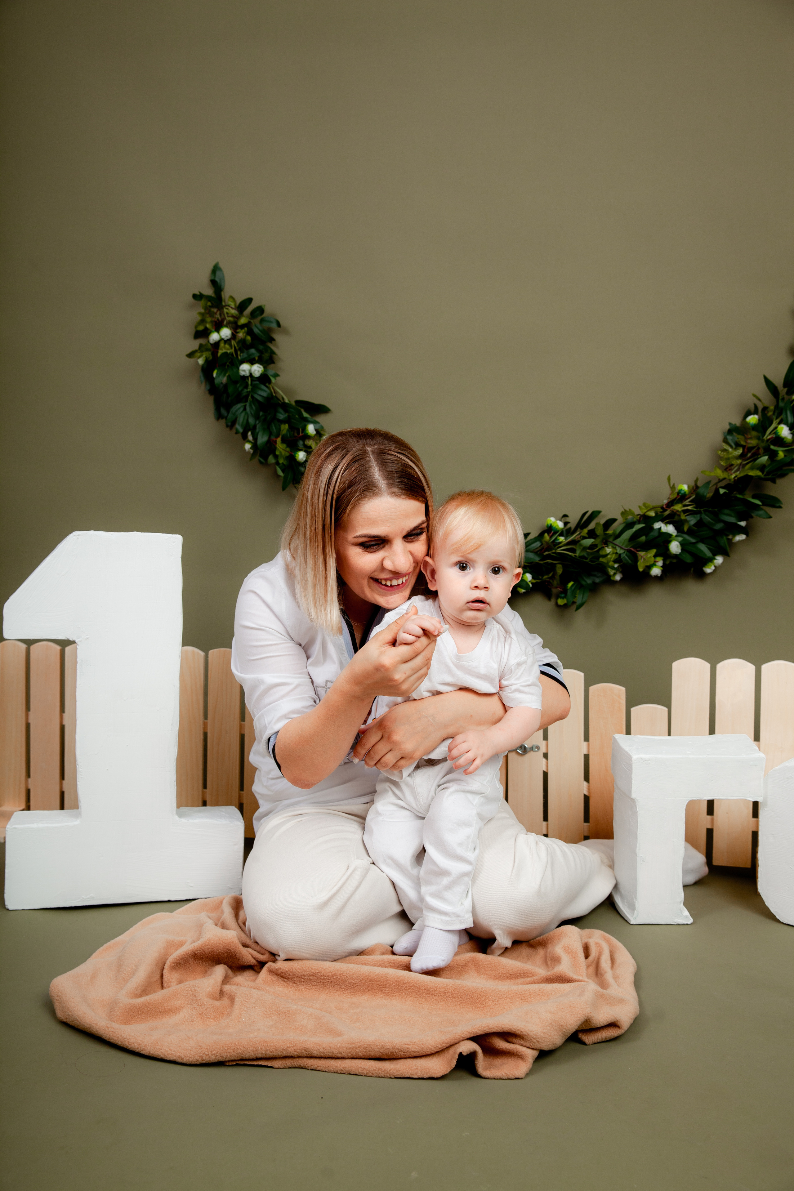 Фотосессия на годик Андраника. Фотограф в Железнодорожном и Балашихе