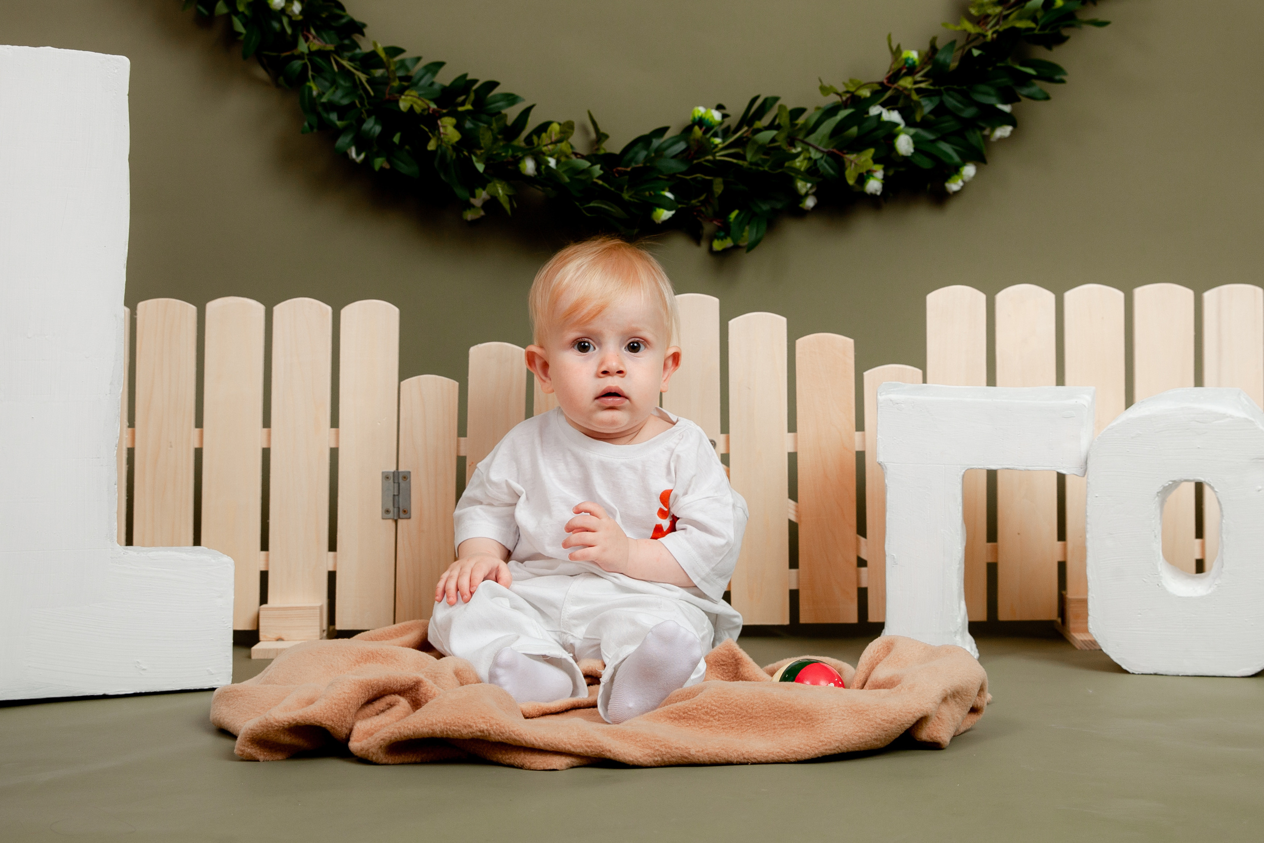 Фотосессия на годик Андраника. Фотограф в Железнодорожном и Балашихе