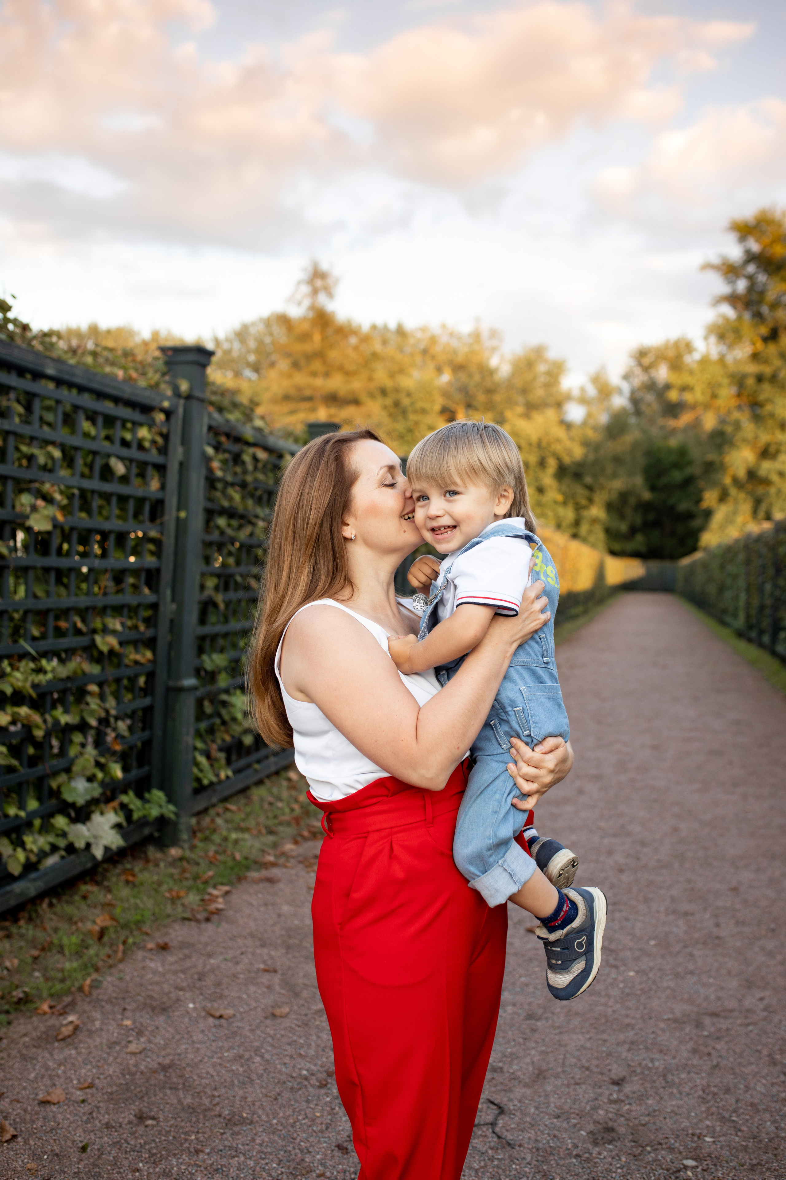 Семейная фотосессия в Кусково. Фотограф в Железнодорожном и Балашихе