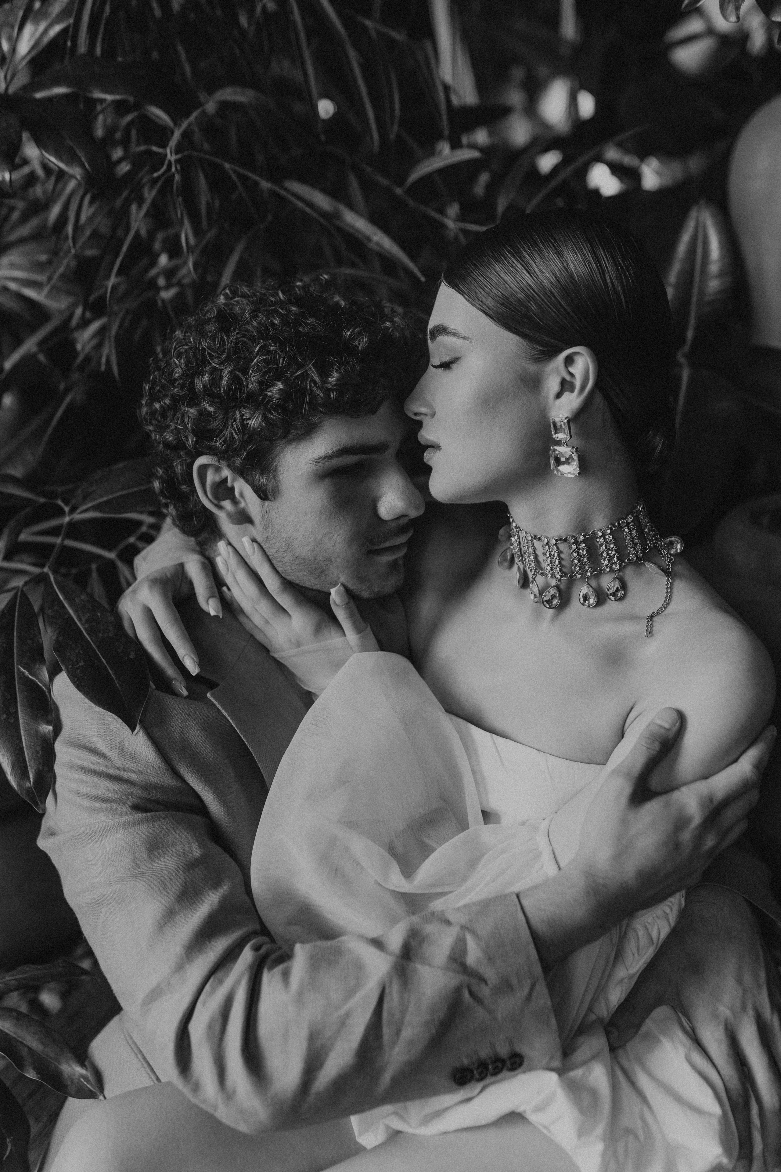 Свадебная история в оранжерее