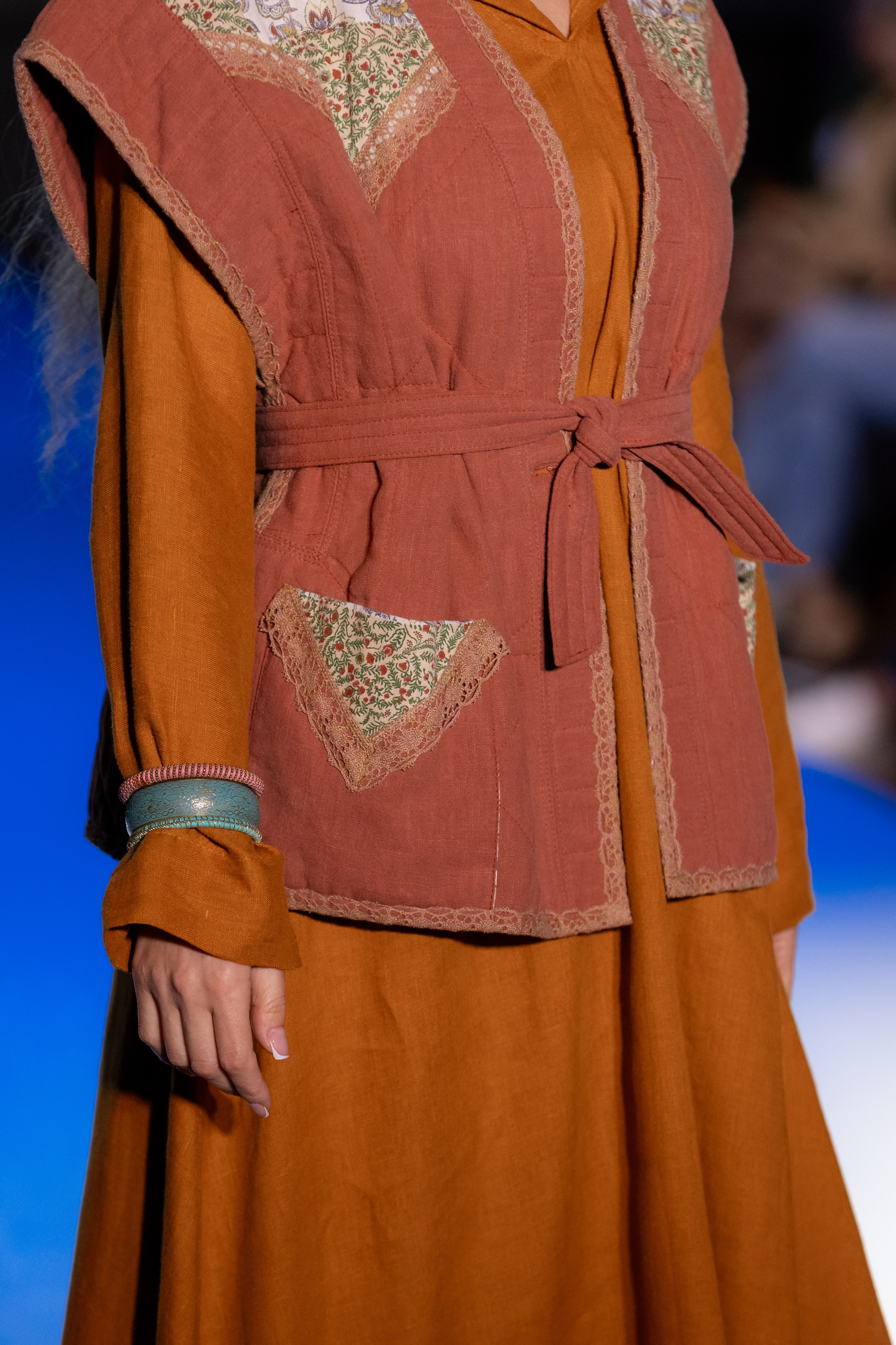 Подиум Volga Fashion Show 2025 в Ростове-на-Дону. Фотограф в Ростов-на-Дону Виктория Савчук