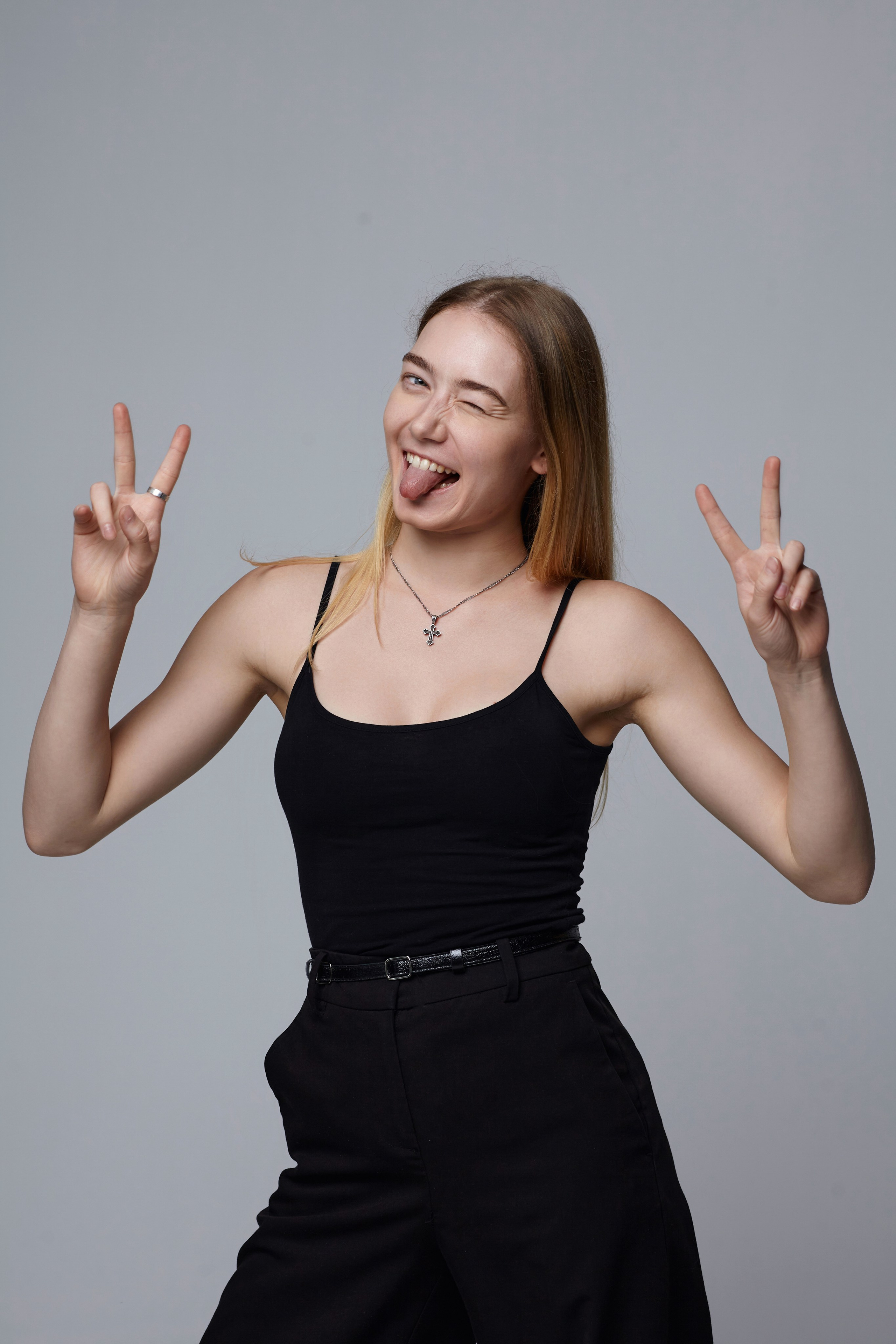 Женские модельные тесты: Откройте свой потенциал в мире моды. Портретный фотограф в Москве Виталий Пересветов