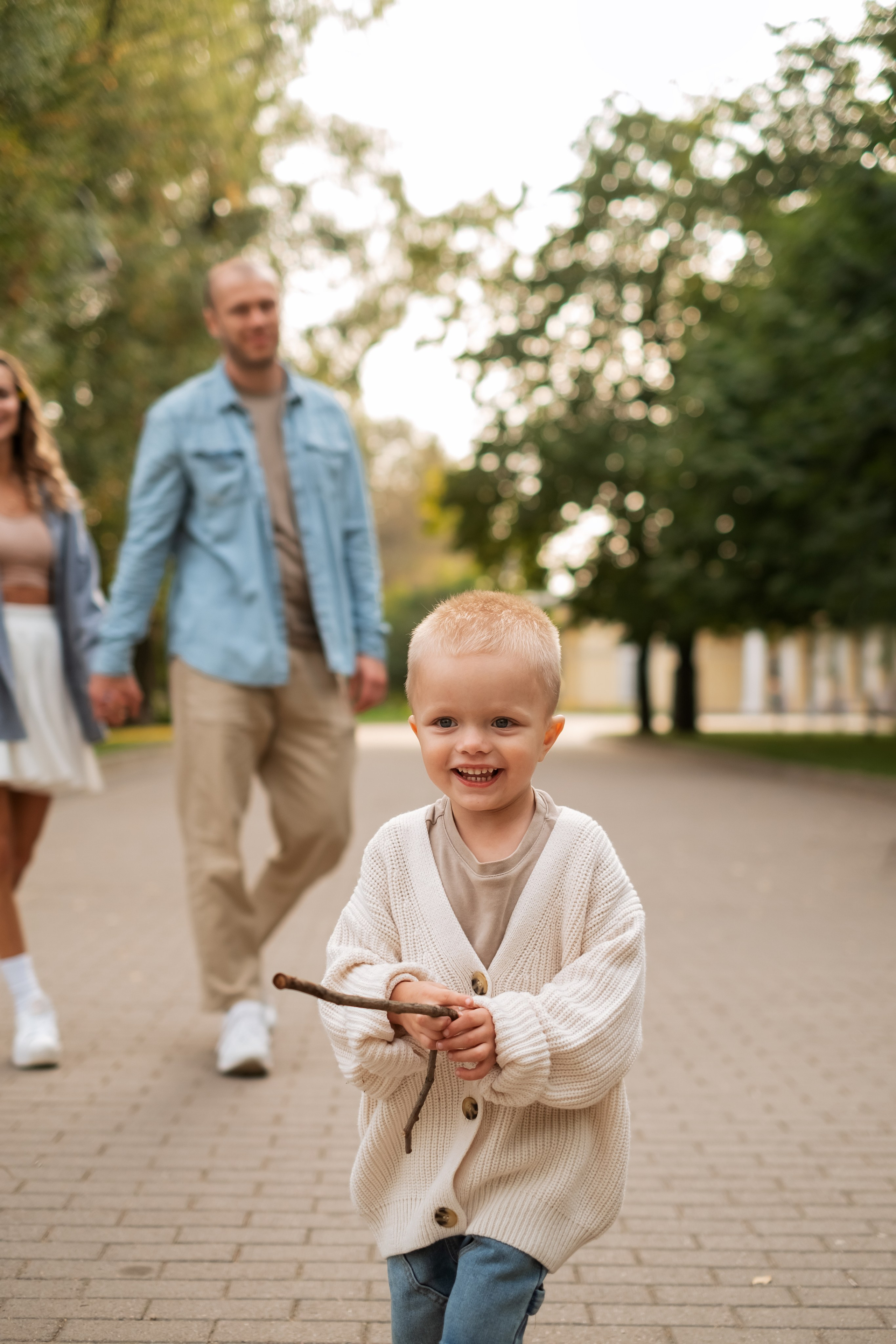 Семейная прогулка в парке. Семейный и детский фотограф в Мелитополе /Наталья Зацеркляная