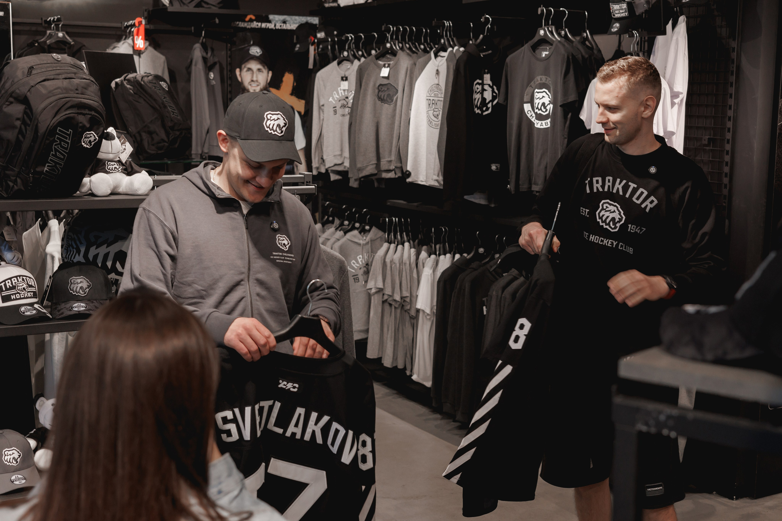 ХК Трактор. Встреча Александра Кадейкина и Андрея Светлакова