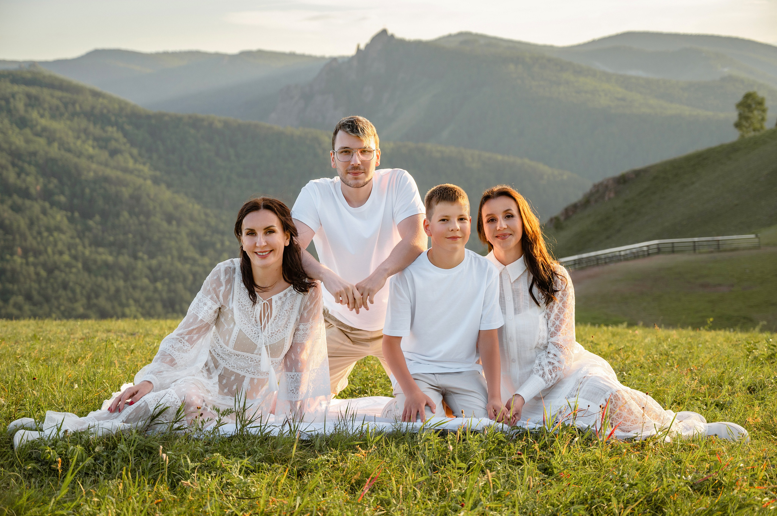 Фотосессии (семьи и пары). Качественные фото в Красноярске для самозанятых и для свободных