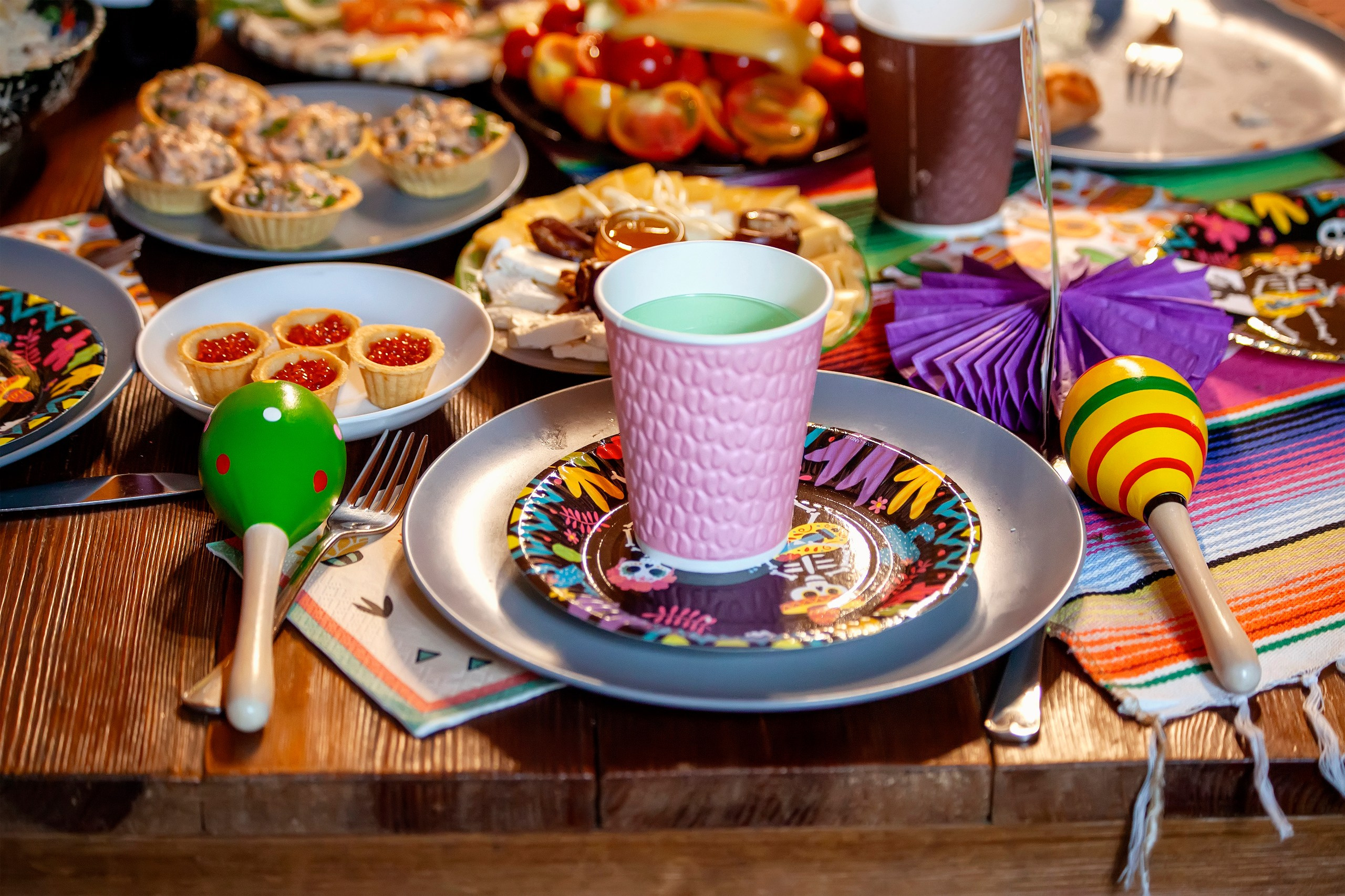 Оформление стола на вечеринке в мексиканском стиле