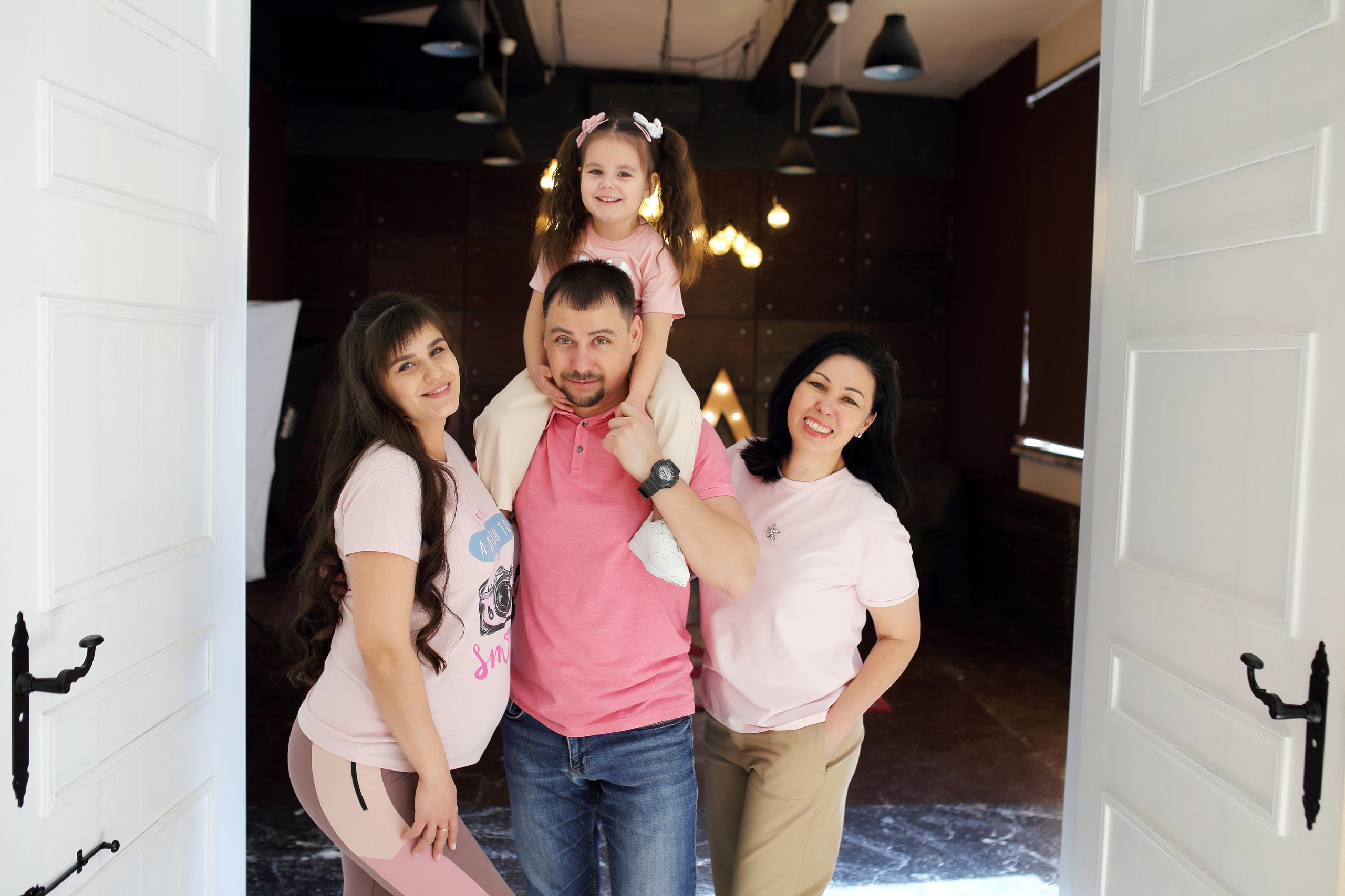 Александр Лихачев — семейные фотосессии в Иркутске. Александр Лихачев — Свадебный фотограф в Иркутске