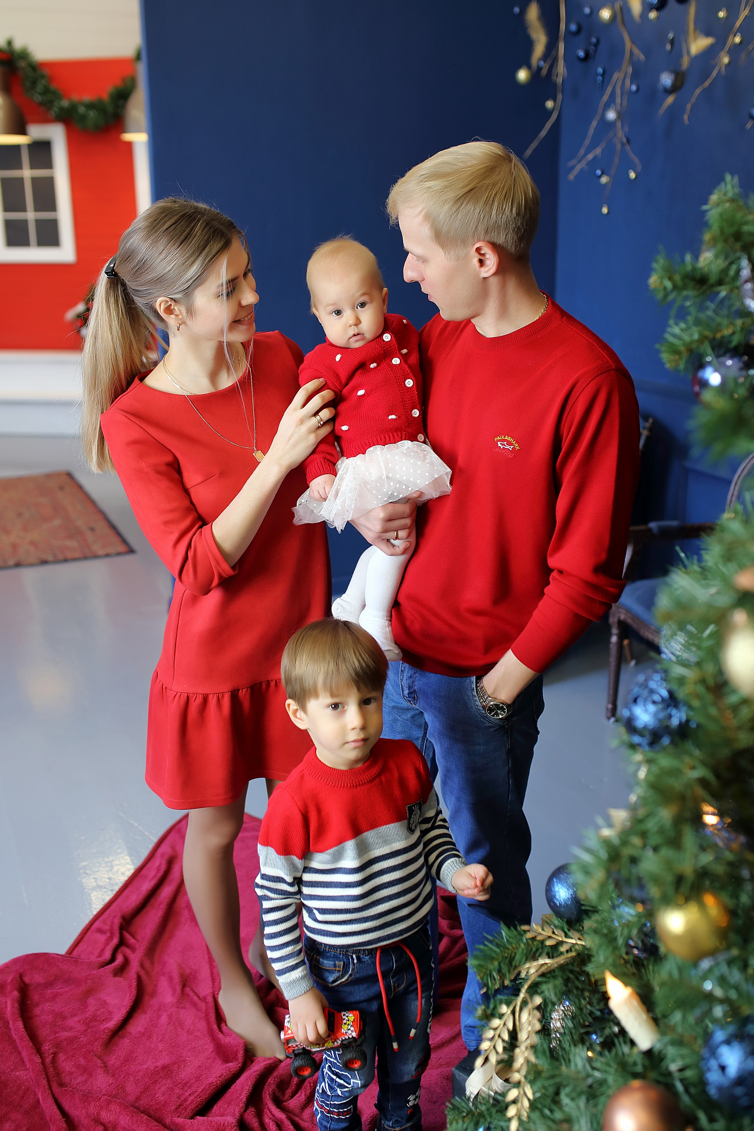 Александр Лихачев — семейные фотосессии в Иркутске. Александр Лихачев — Свадебный фотограф в Иркутске
