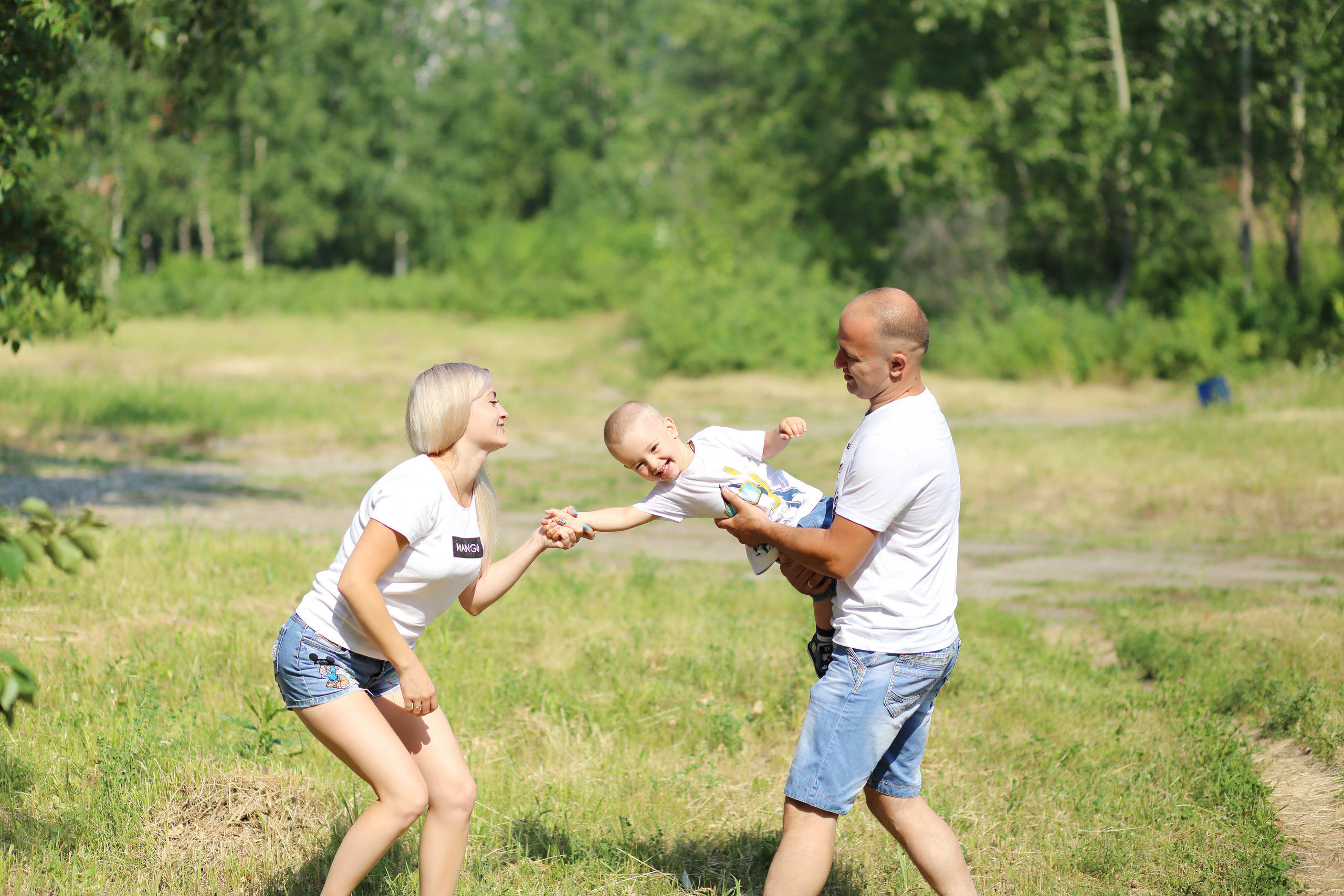 Александр Лихачев — семейные фотосессии в Иркутске. Александр Лихачев — Свадебный фотограф в Иркутске