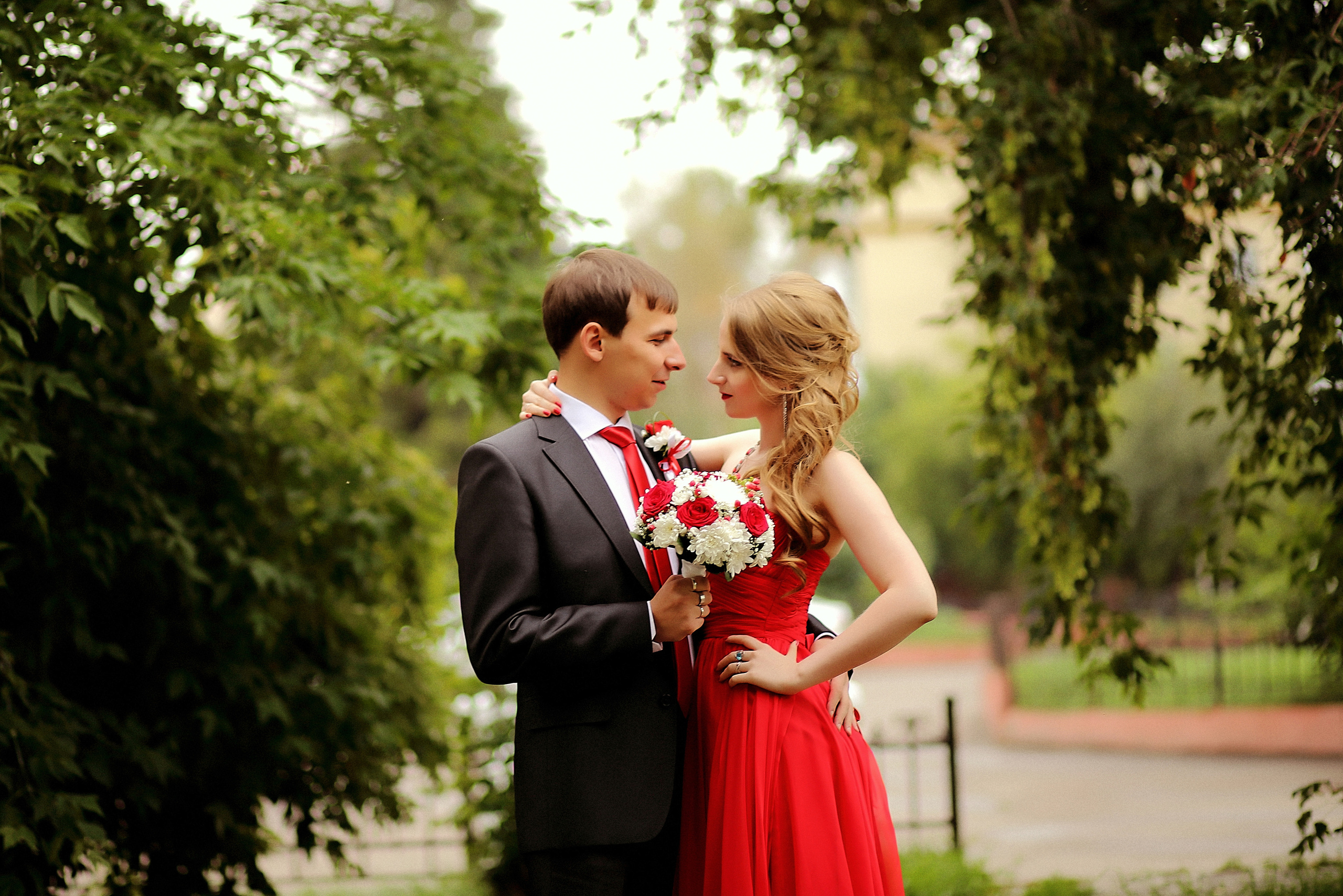 Свадьба Иркутск, красный стиль свадьбы