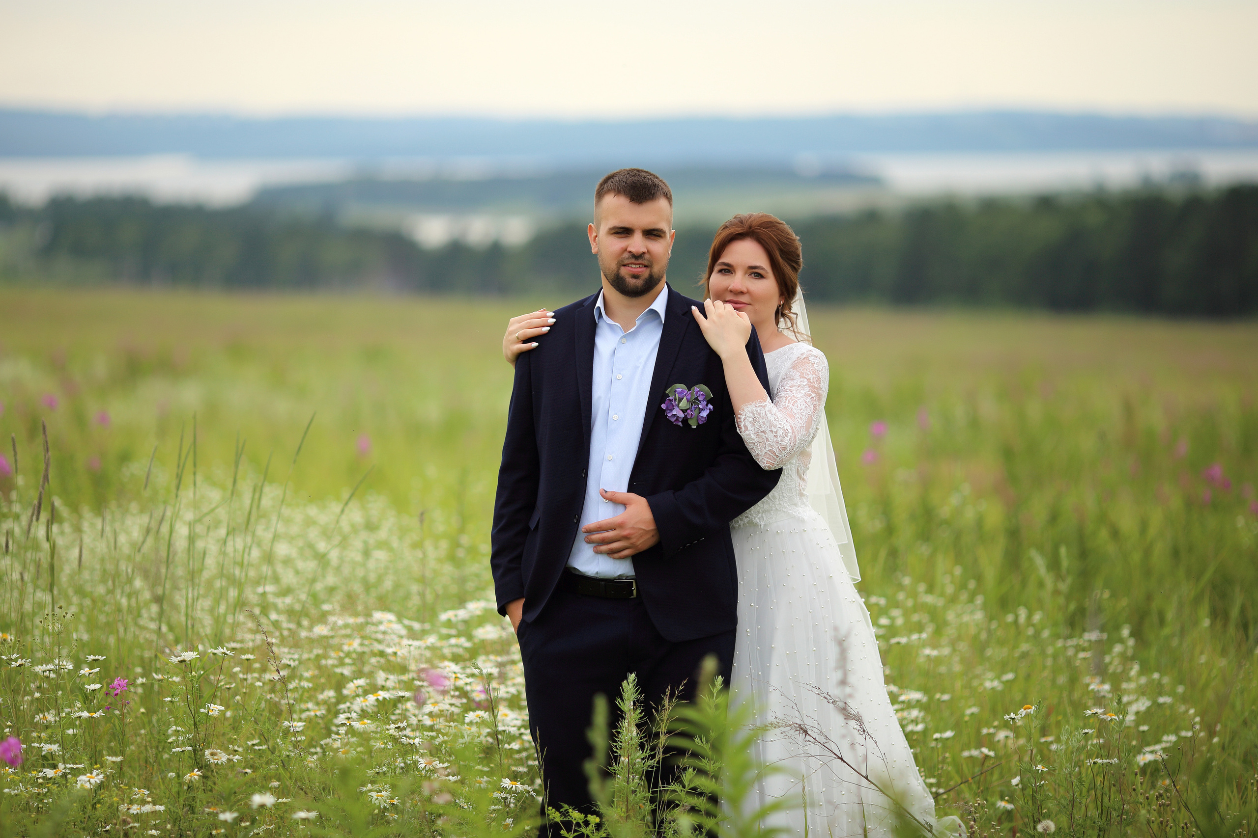 Александр Лихачев - фотография в поле с иван чаем