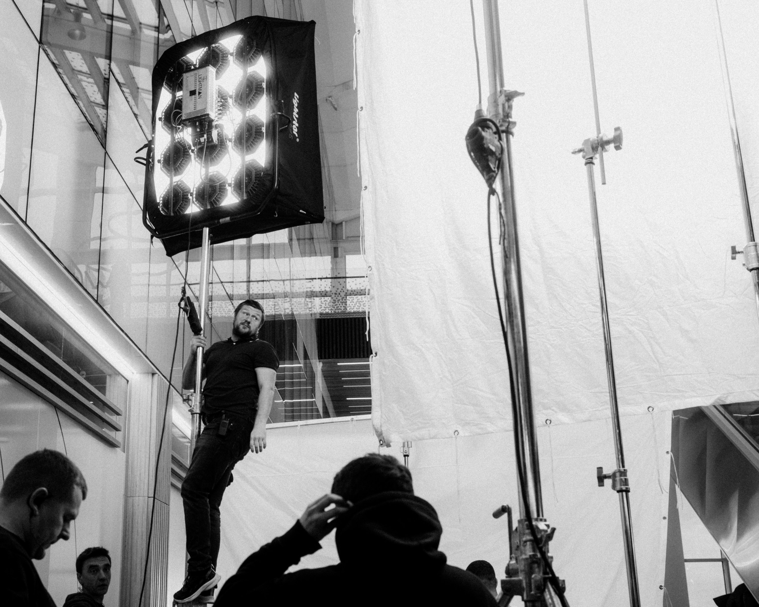 BACKSTAGE МегаФон «На связи с близкими». Бэкстейдж и репортажный фотограф в Москве Артем Онацко