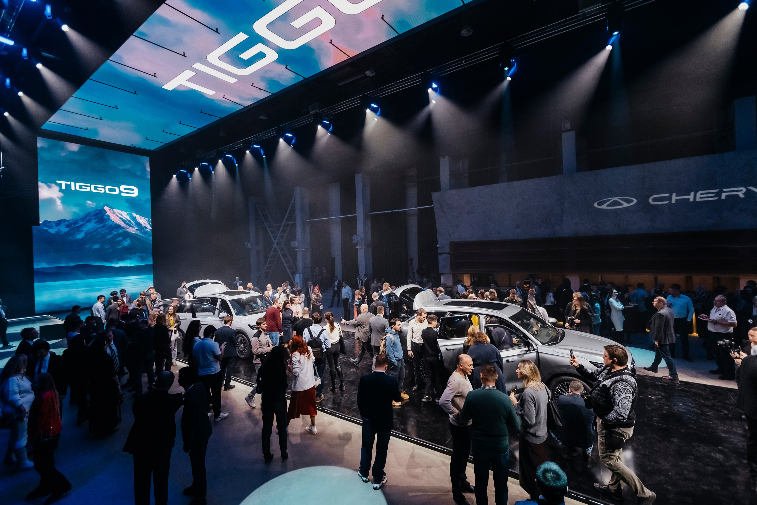 New Chery Tiggo 9. Репортажный, event, концертный и backstage фотограф из Москвы Виталий Кривцов