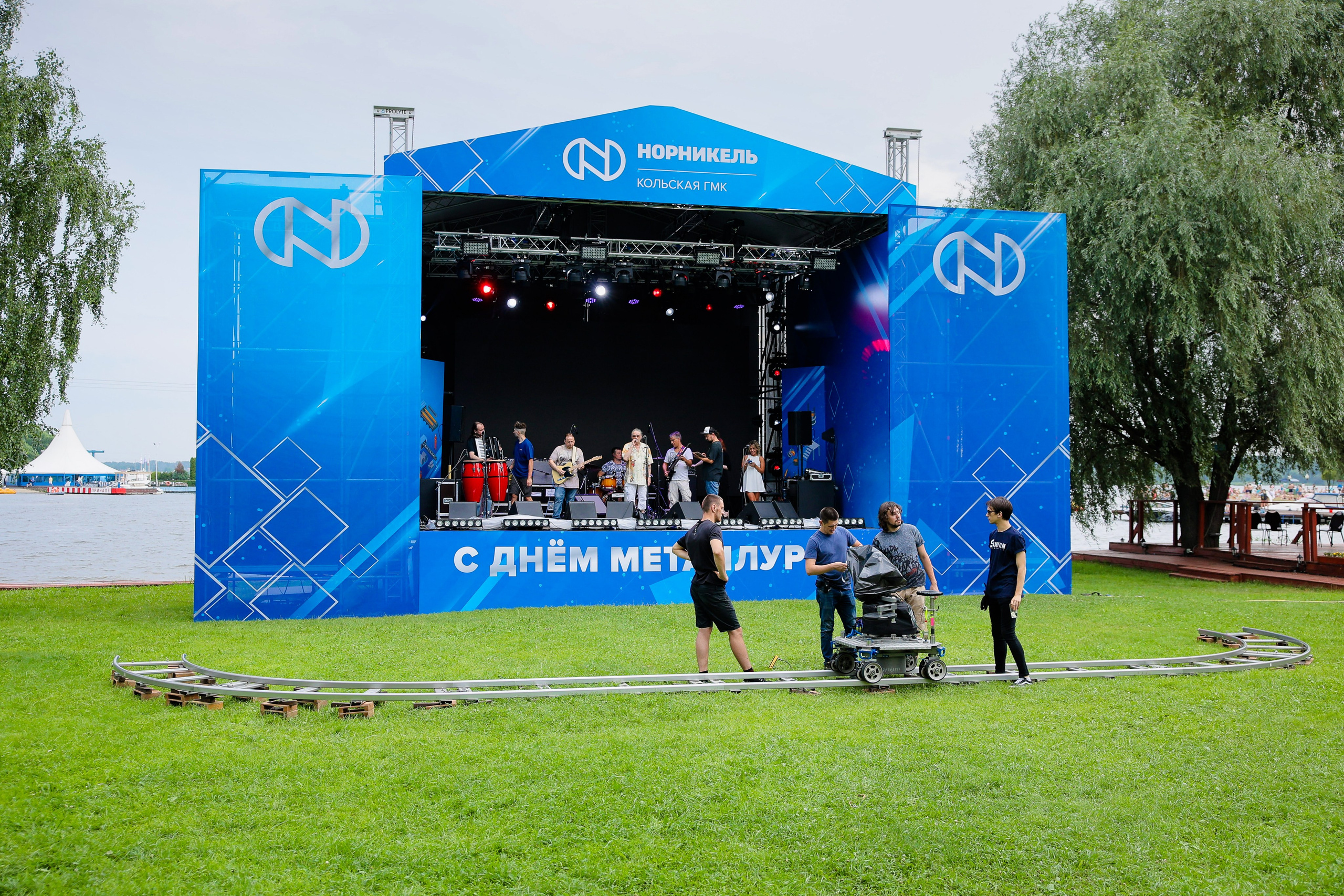 Backstage Чиж и Клава Кока. Фотограф Юрий Клим | Москва