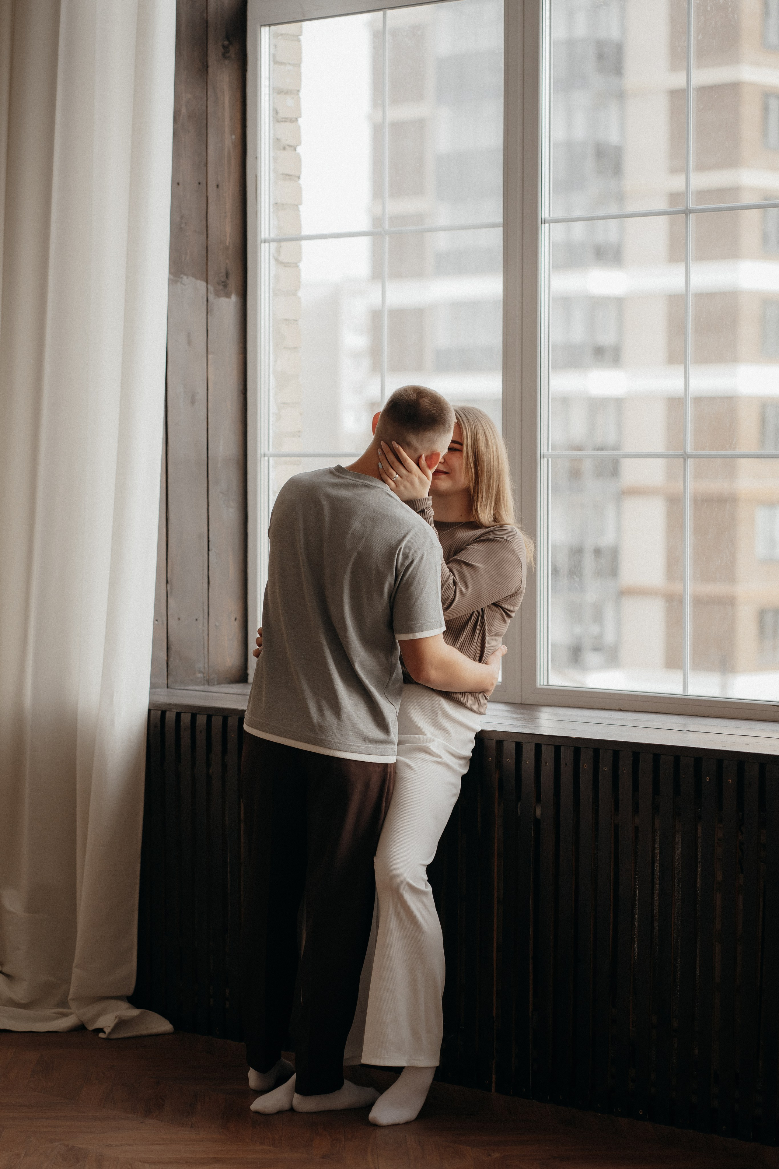 Парная фотосессия в студии в Архангельске. Портретный и свадебный фотограф в Архангельске Елизавета Стрекаловская