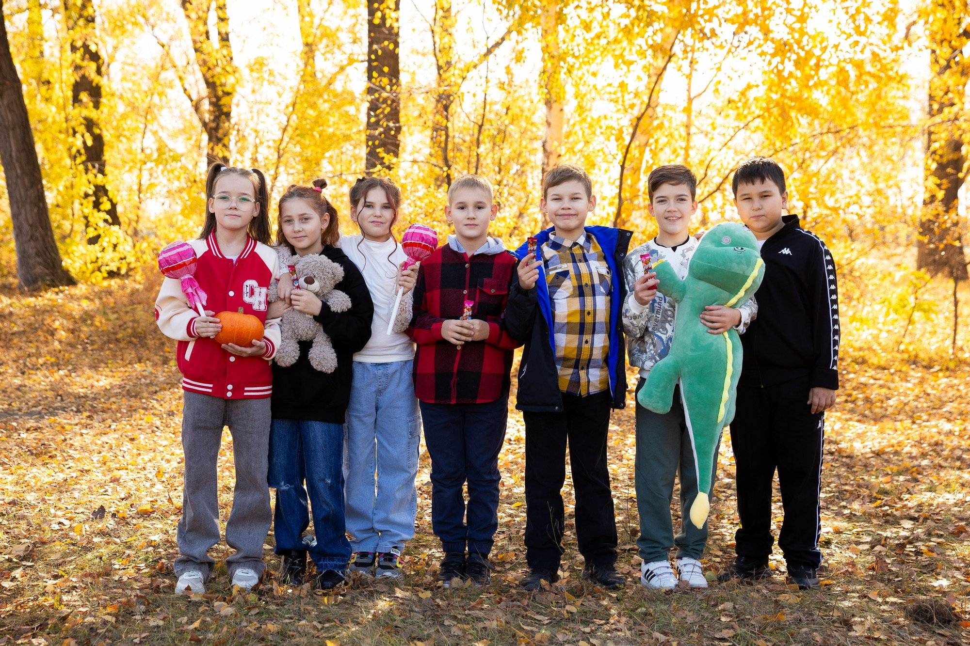 Осенняя фотосессия для 4 класса лицея № 12. СИГМА | Студия выпускных альбомов Красноярск