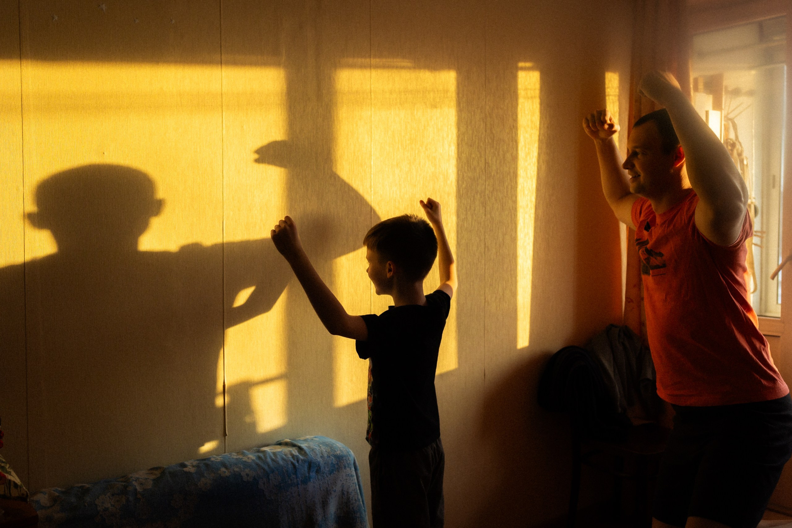 Мальчик, кот и Человек-паук. Семейный фотограф в Москве Марина Аргунова