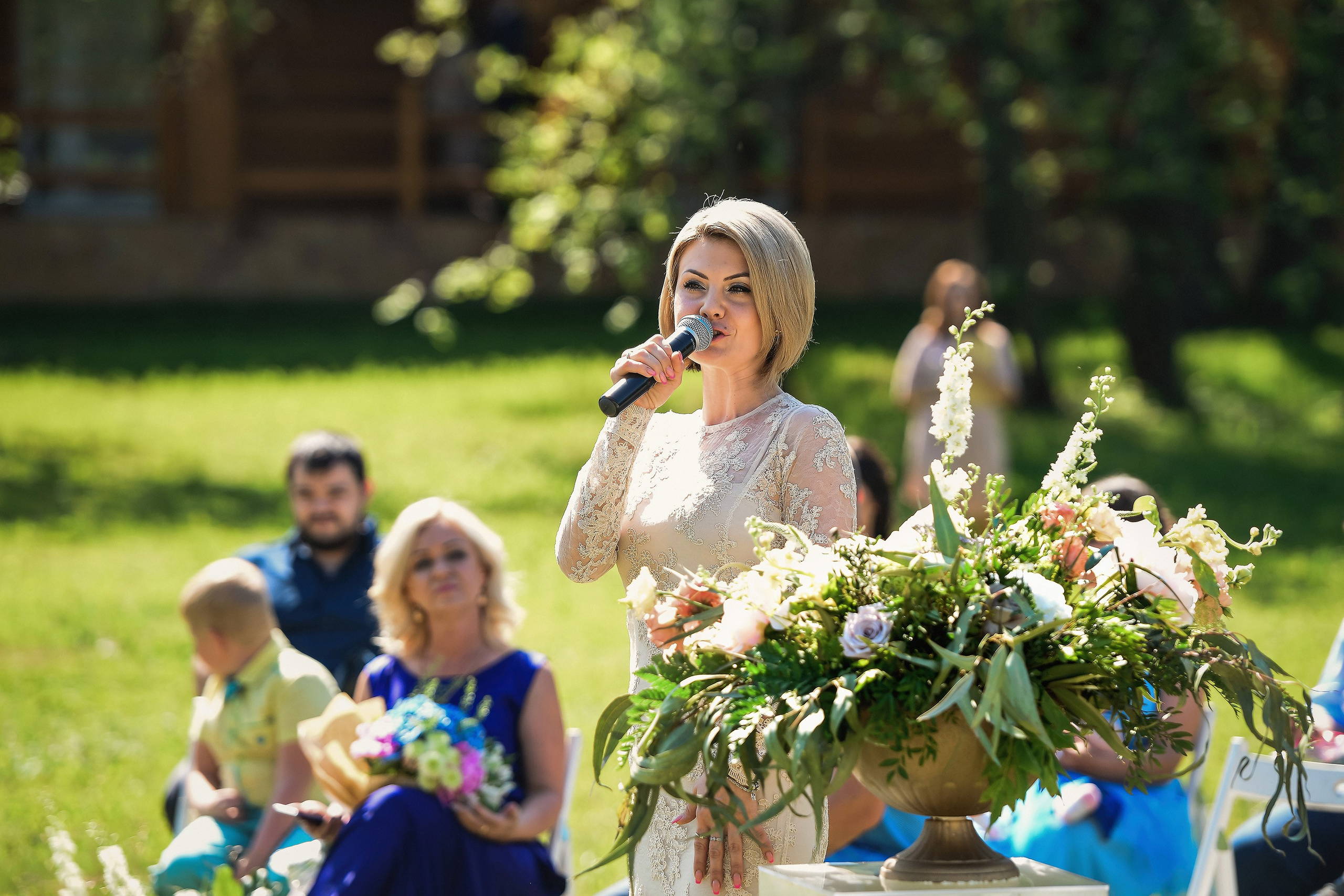 💐 Радик и Яна — душевная загородная свадьба в Villatic | Теплые фото под Красноярском. 📸 Свадебный и семейный фотограф в Красноярске Тихомиров Евгений | 17 лет опыта | 800+ свадеб