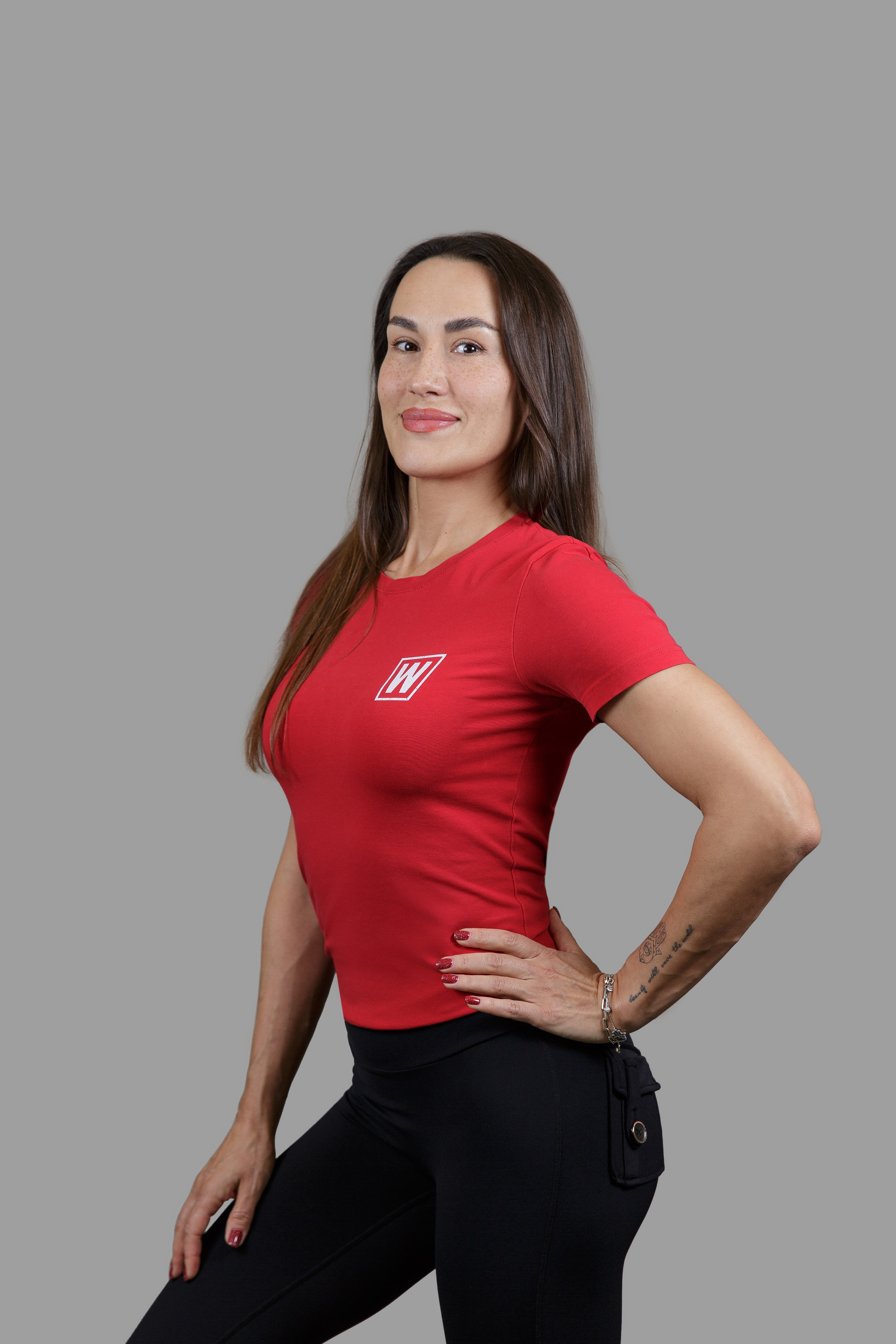 Renatphoto-Портретный фотограф для организаций в Анапе. Профессиональная фотосъёмка интерьеров, предметная фотосессия еды для меню г. Анапа