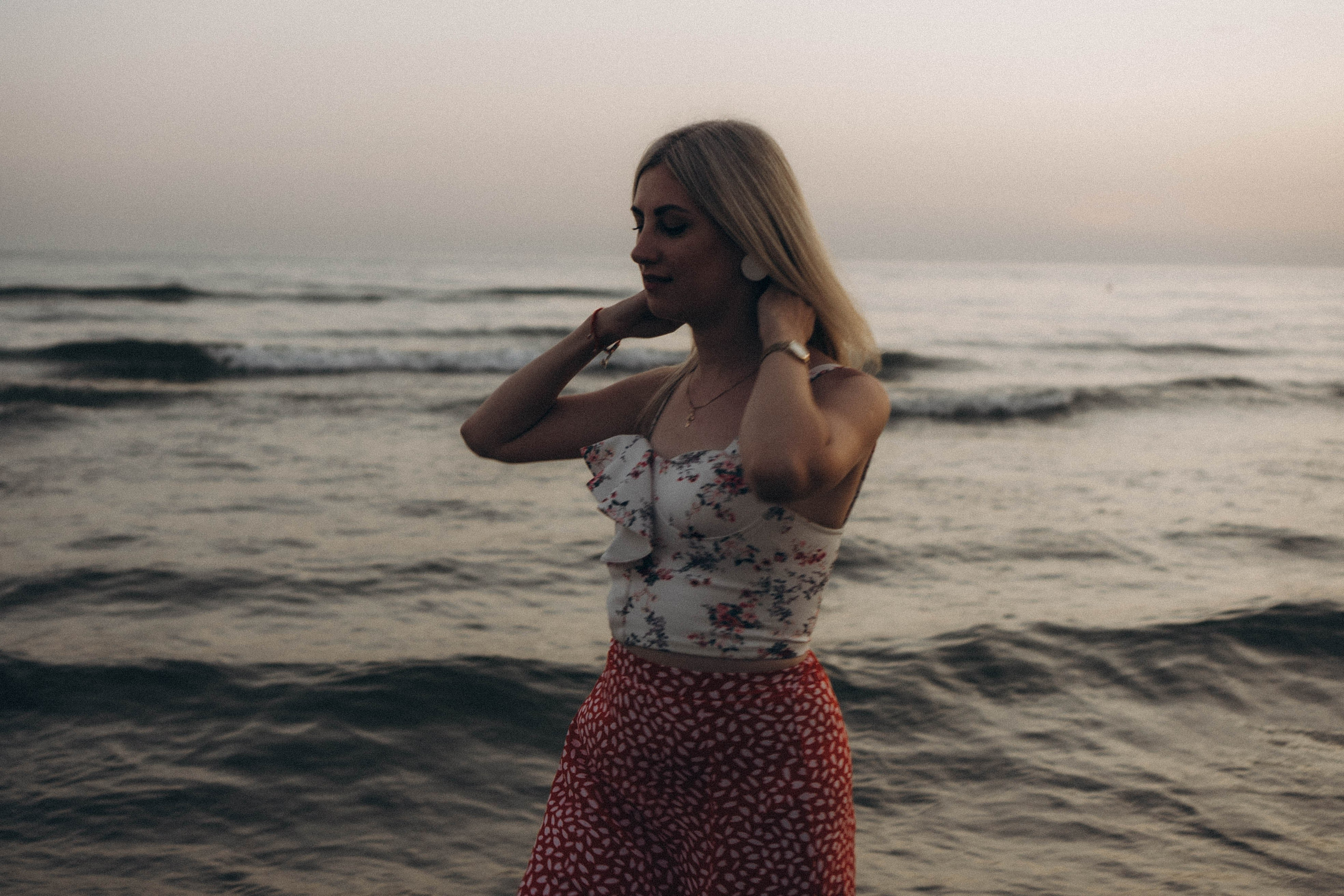 Июльский вечер на берегу черного моря. Профессиональный фотограф, Санкт-Петербург — Виктория Богомолова