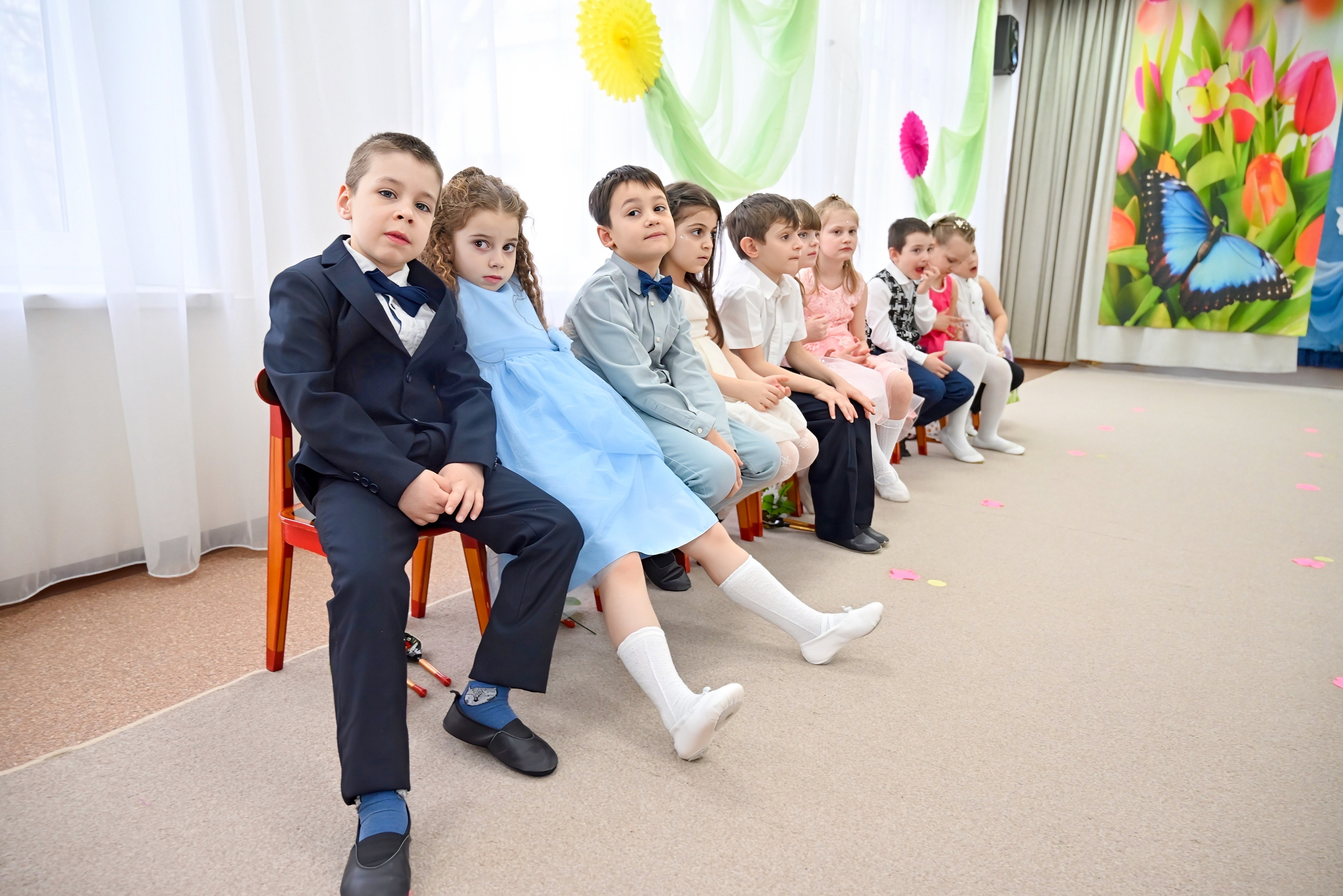 Праздник в группе Цветик семицветик. Семейный и детский фотограф Москва