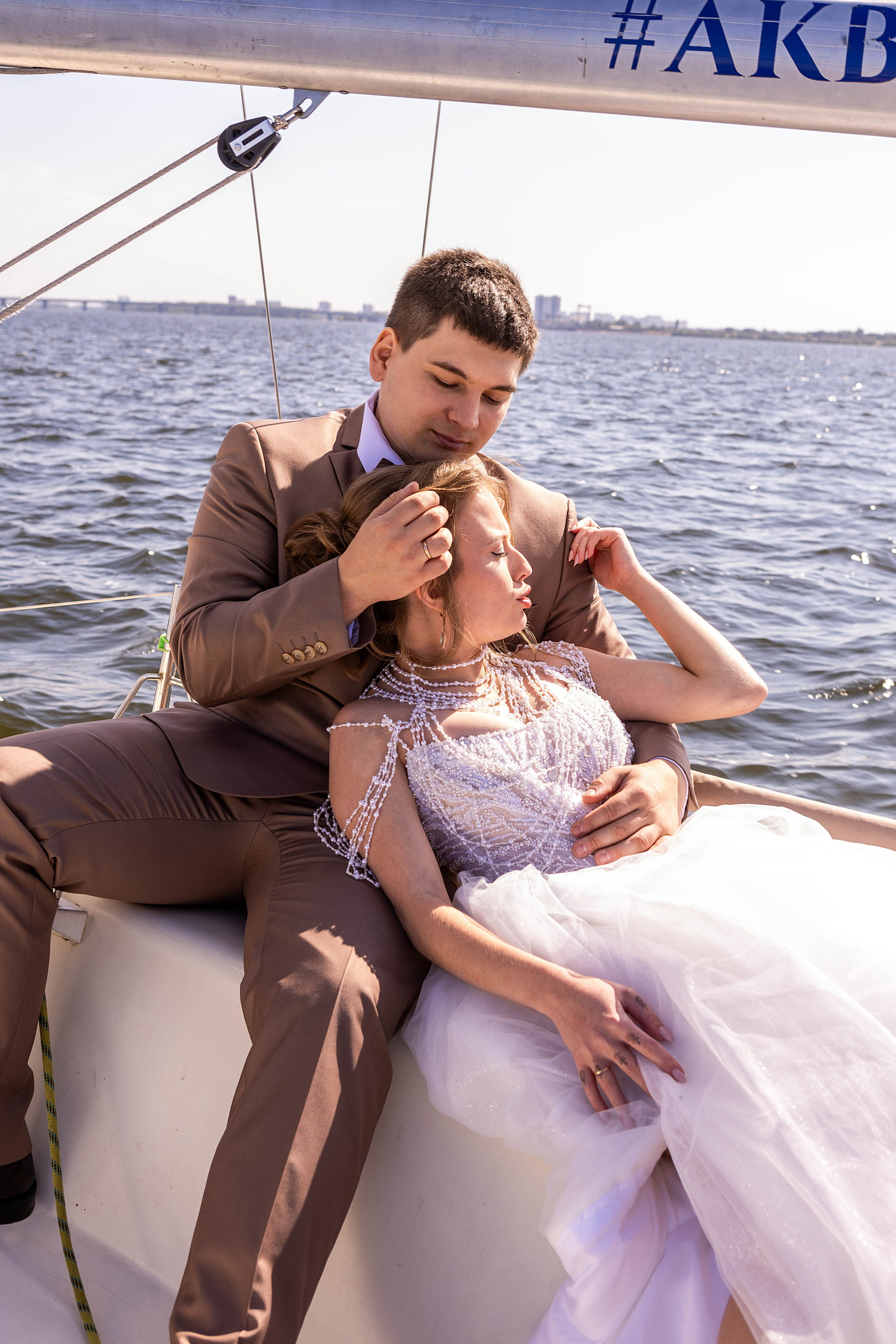 Wedding: ♥Виктория и Иван♥ «Яхт клуб — Акватория Ветра». Свадебный и предметный фотограф Ренат Каламперов
